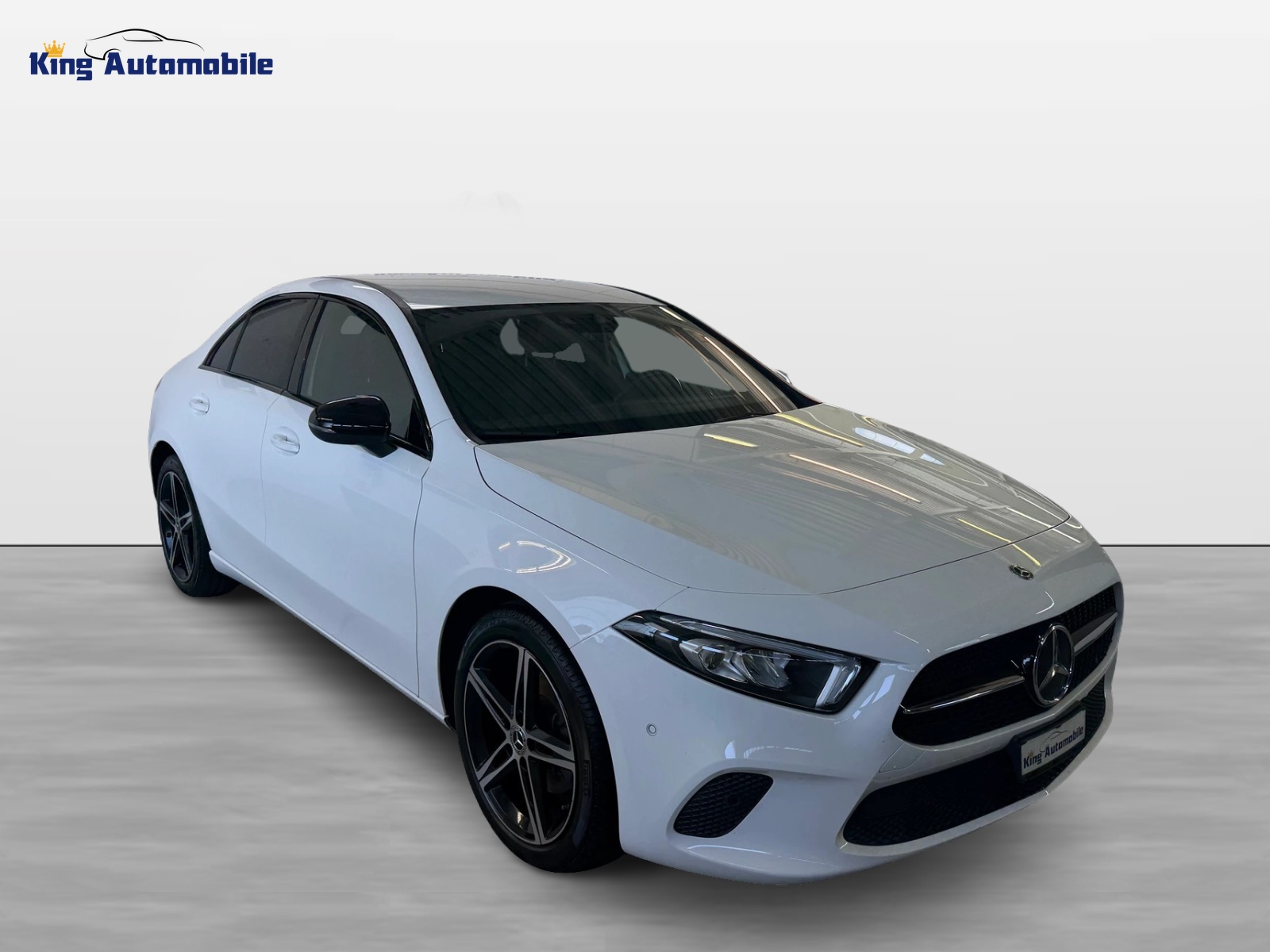 MERCEDES-BENZ A 200 Progressive 7G-DCT | Limousine | Frisch MFK | Ab Service | Navi | RF-Kamera