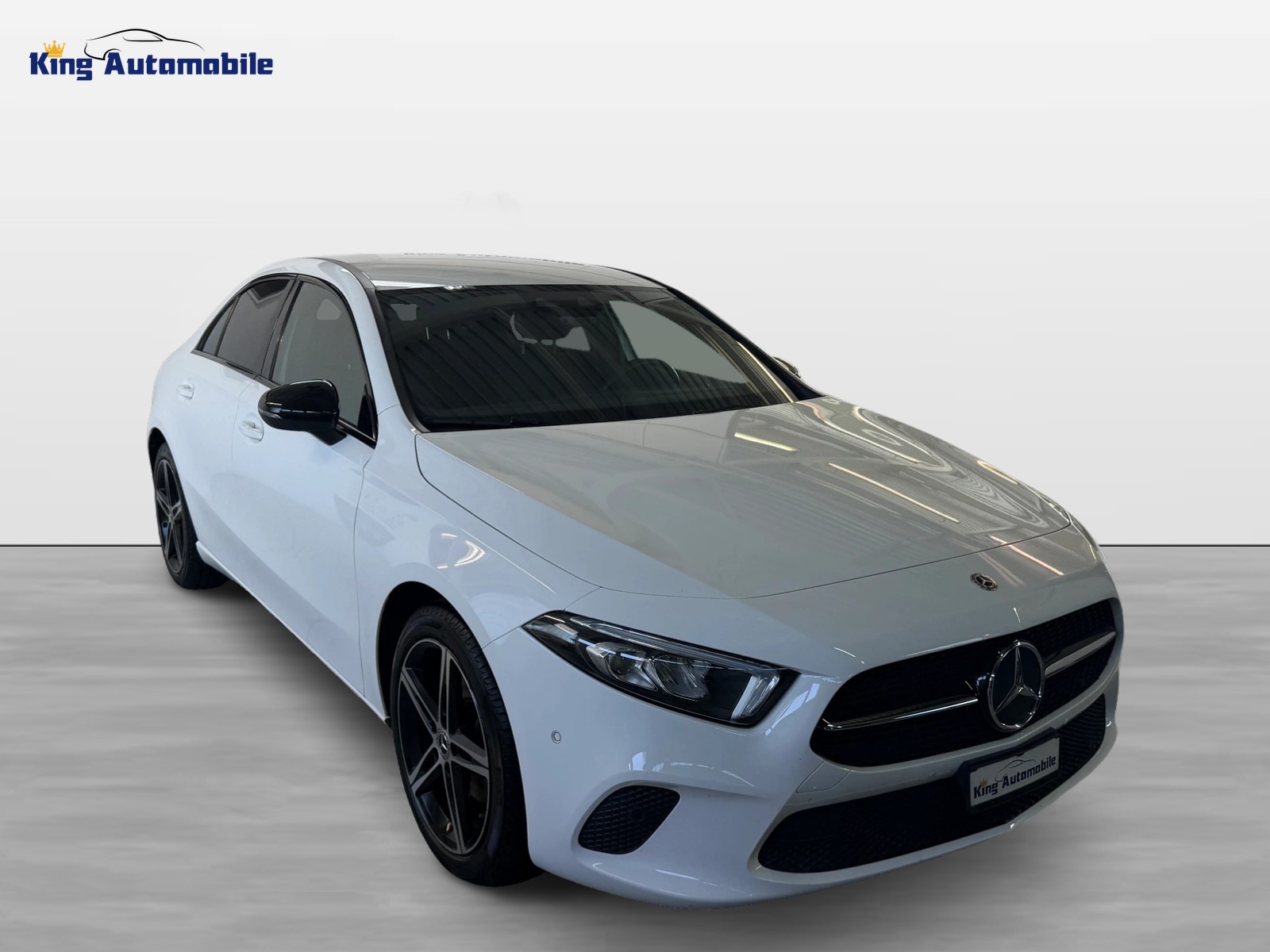 MERCEDES-BENZ A 200 Progressive 7G-DCT | Limousine | Frisch MFK | Ab Service | Navi | RF-Kamera-showroom-element-3