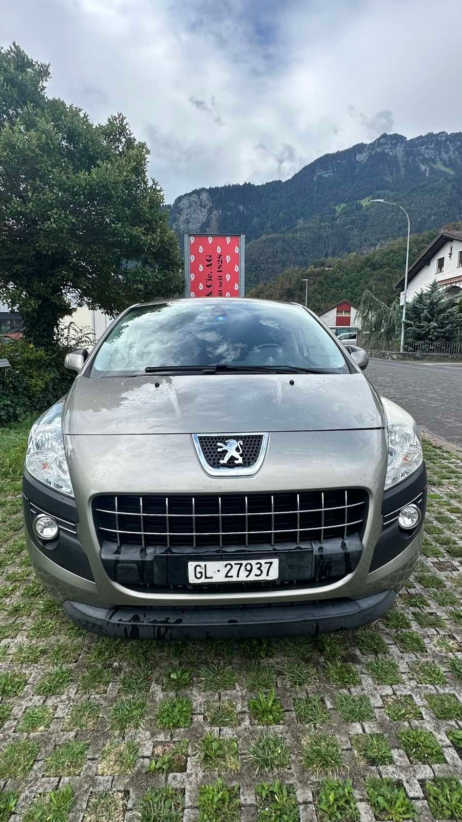 PEUGEOT 3008 1.6 HDI Sport-showroom-element-1