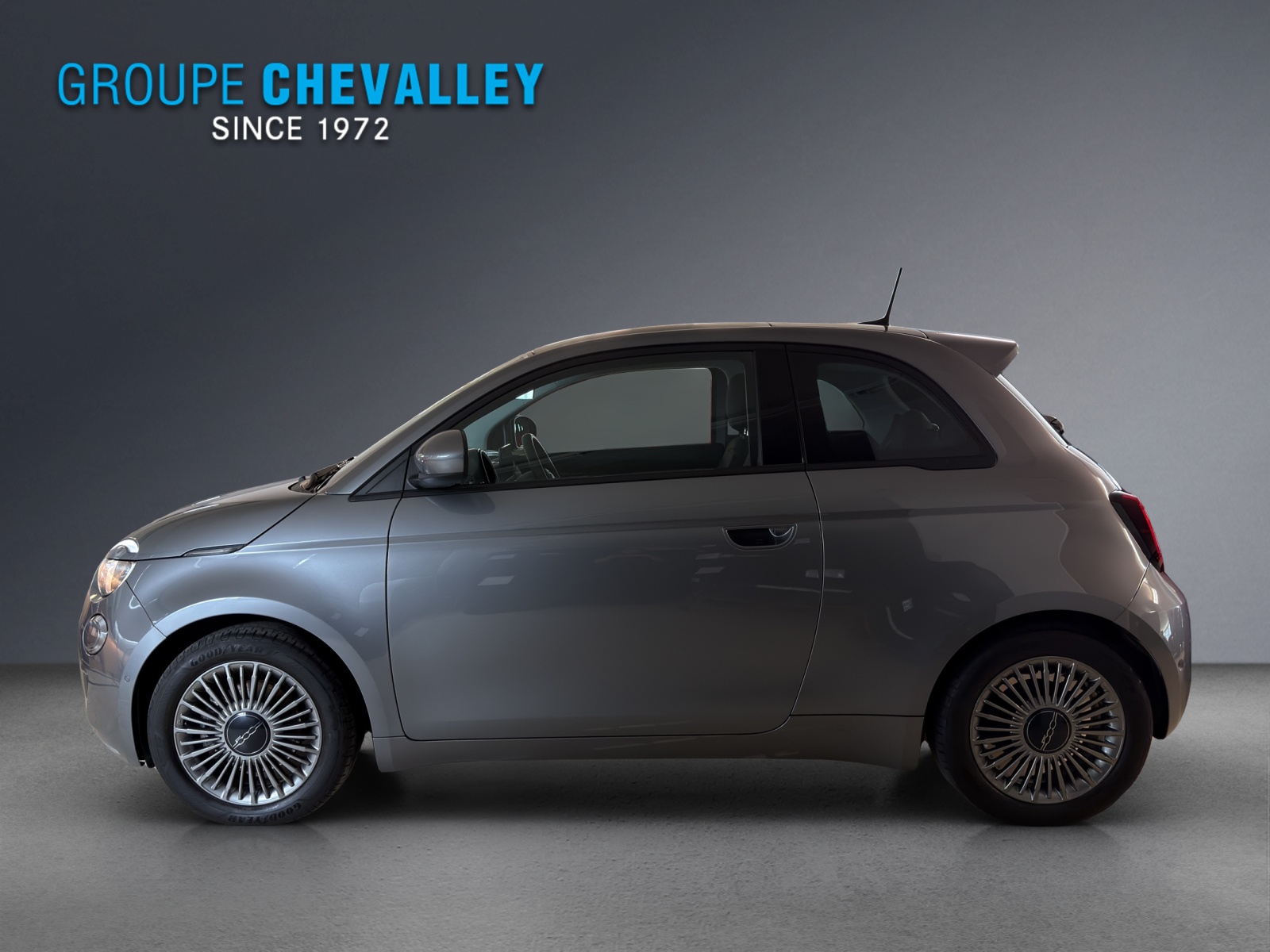 FIAT 500 el 87 kWIcon-showroom-element-2