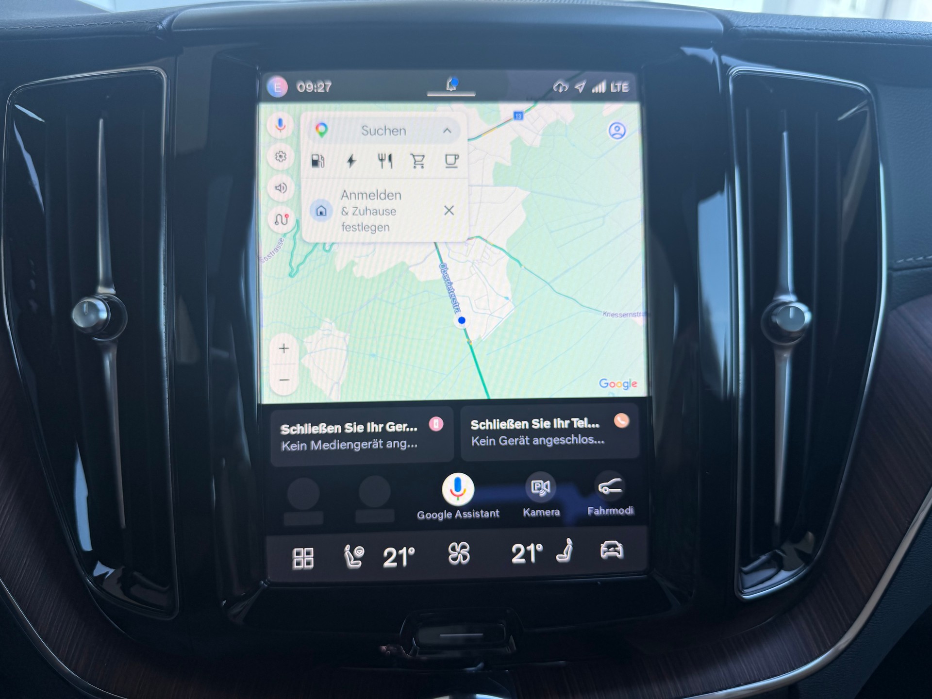 VOLVO XC60 T6 eAWD Ultimate Bright Geartronic-image-16