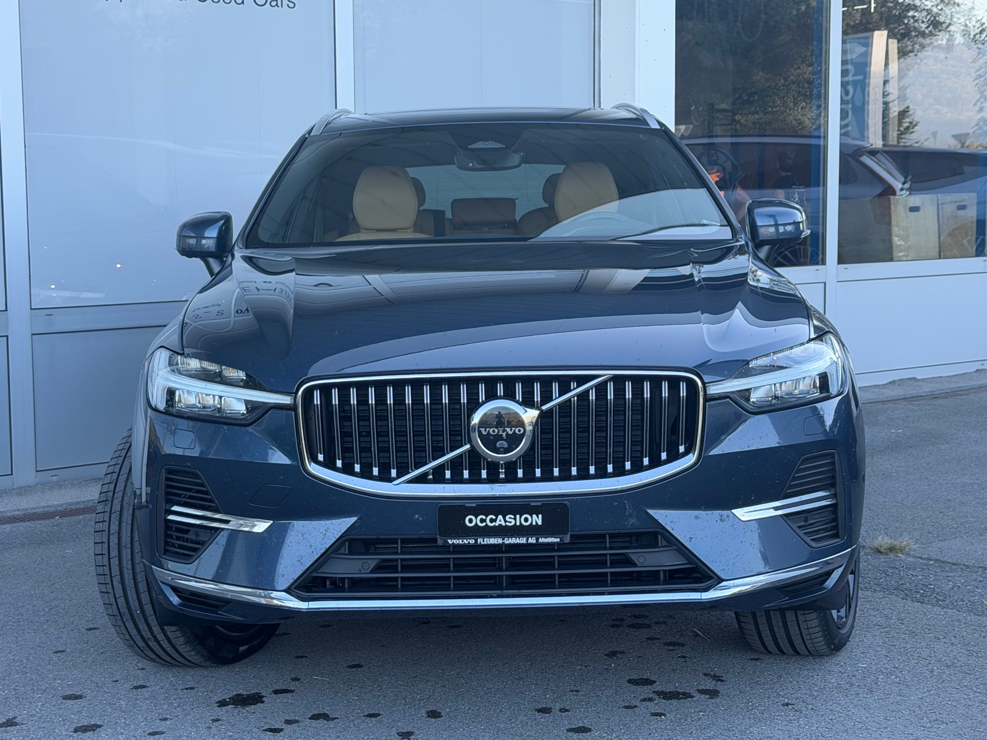 VOLVO XC60 T6 eAWD Ultimate Bright Geartronic-image-24