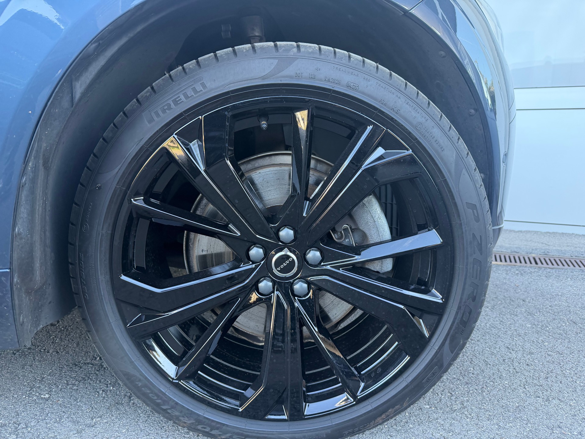 VOLVO XC60 T6 eAWD Ultimate Bright Geartronic-image-9