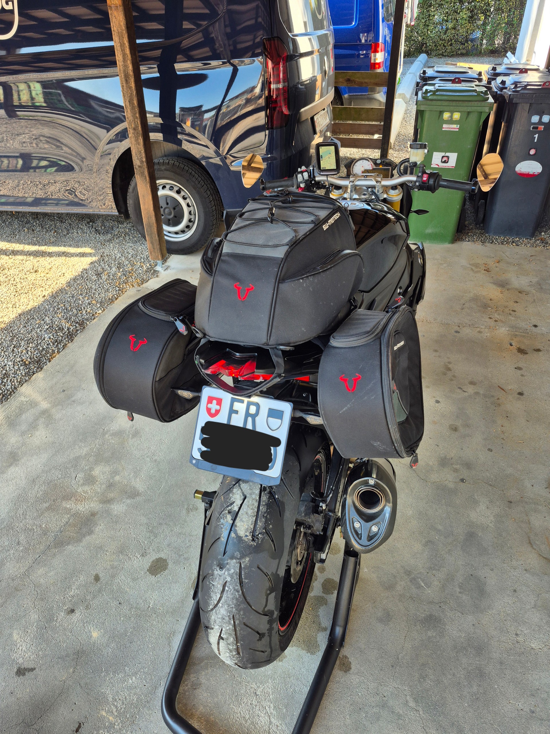 BMW S 1000 R ABS-image-6