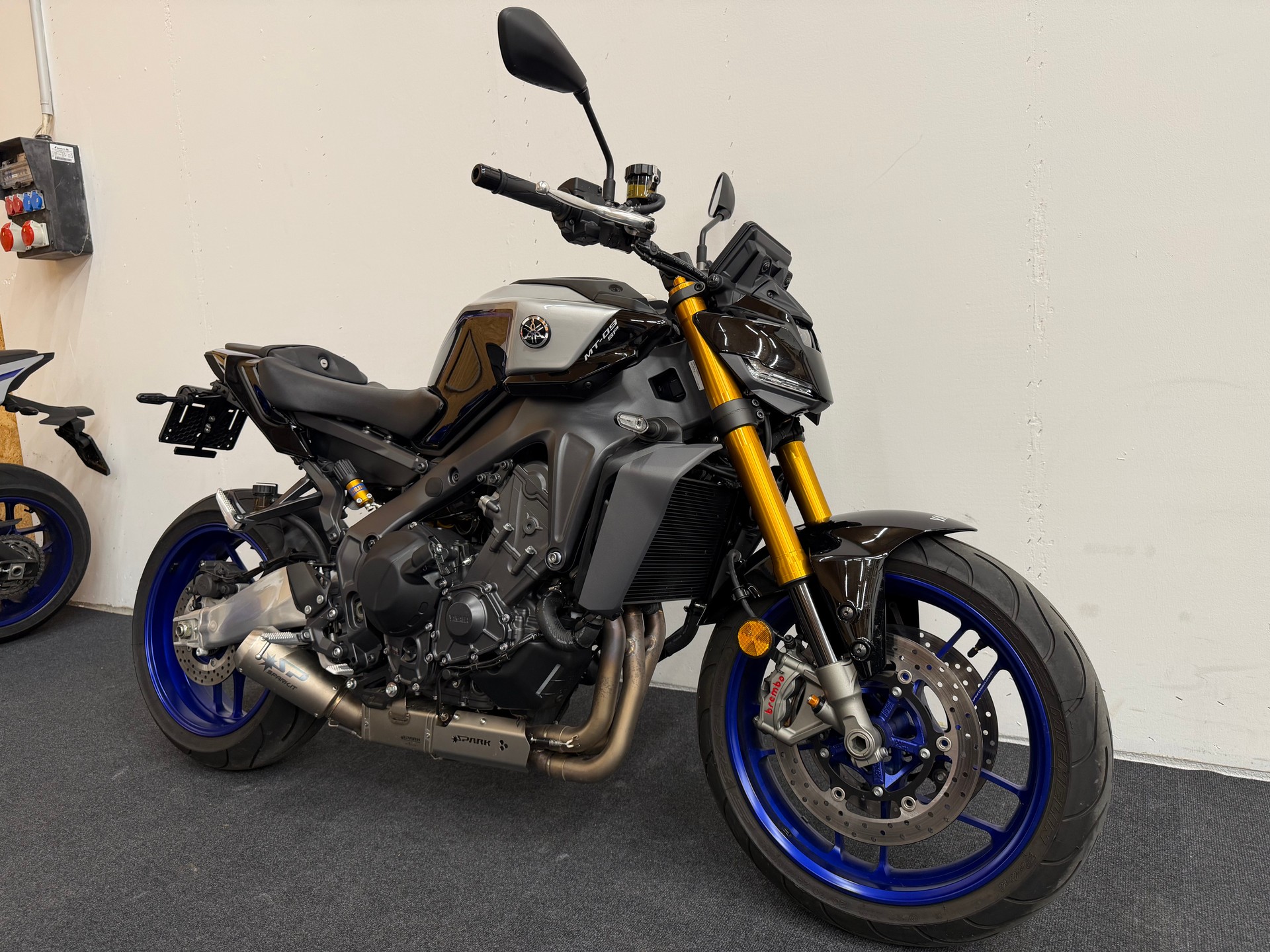 YAMAHA MT-09 SP-image-1