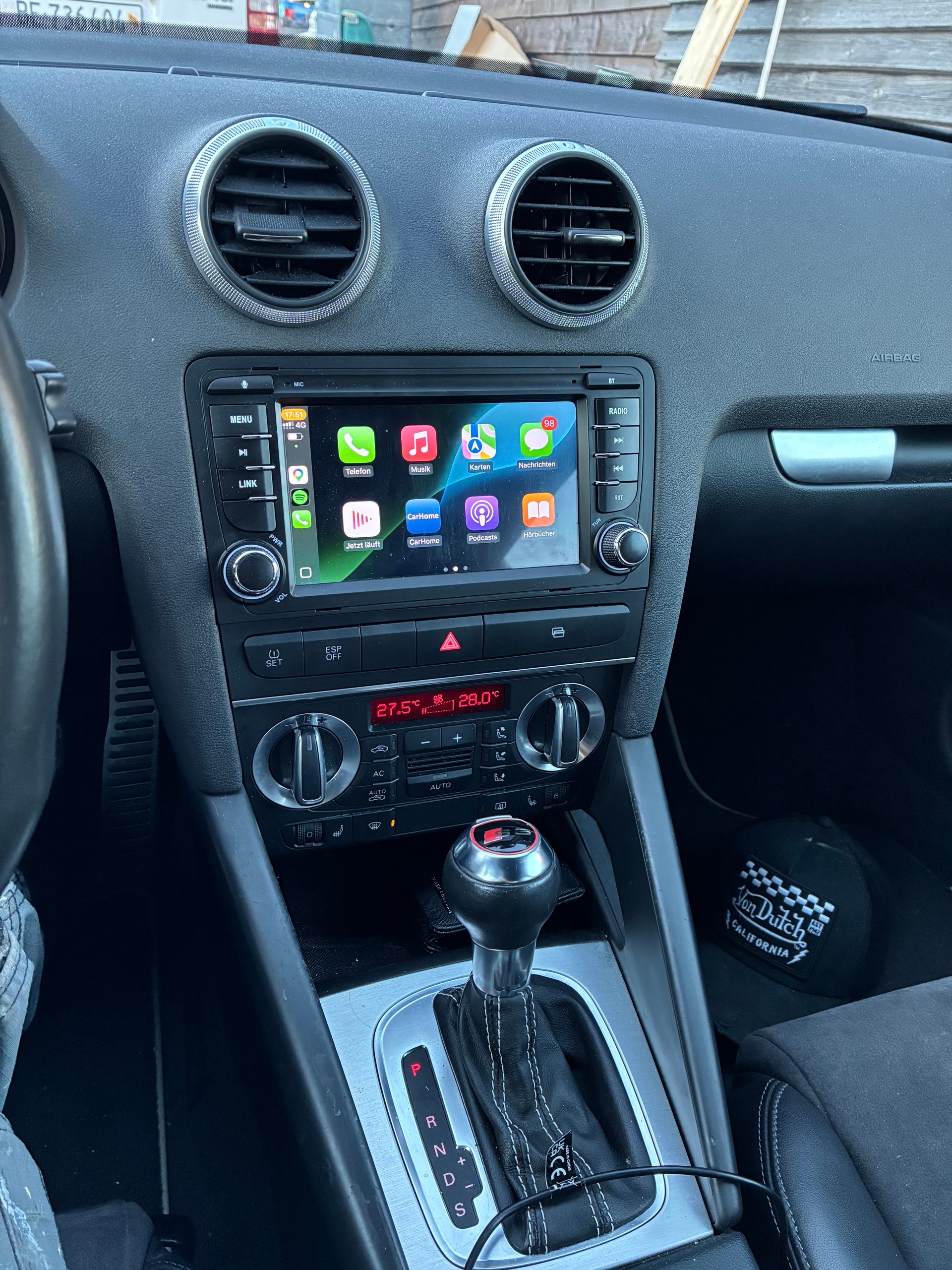 AUDI 2.0 T FSI quattro S-Tronic-image-3