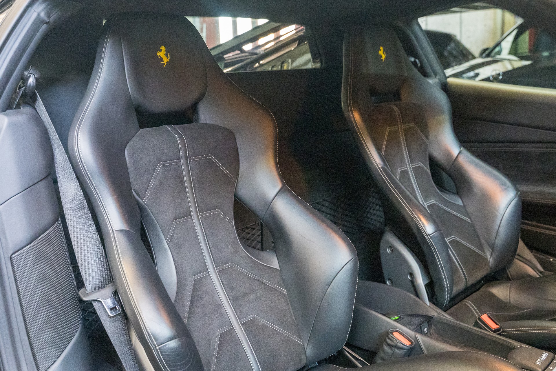 FERRARI 488 GTB 3.9 V8 * Power Garantie Ferrari History *-image-11