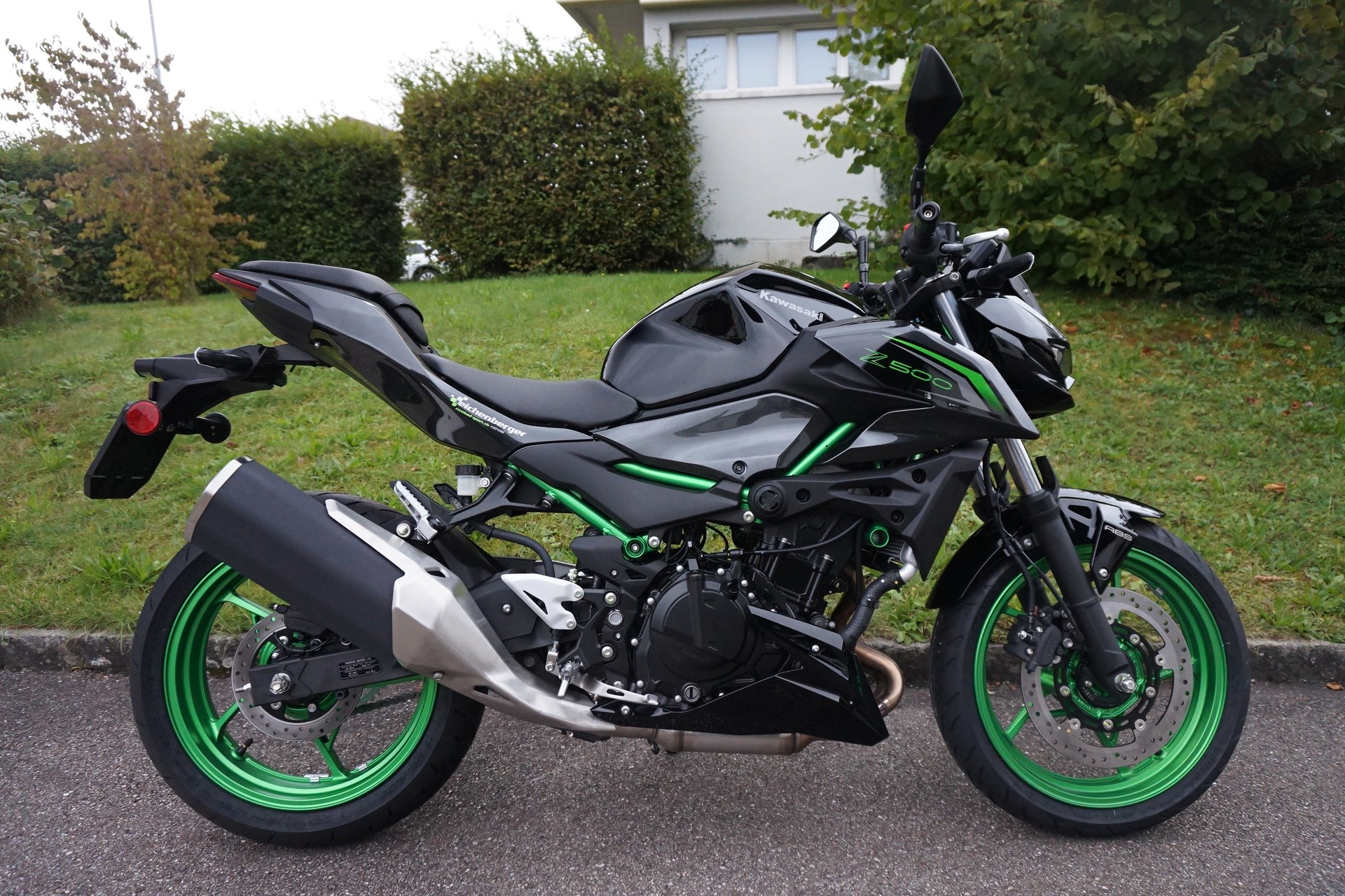 KAWASAKI Z 500 SE ABS MY26-image-2