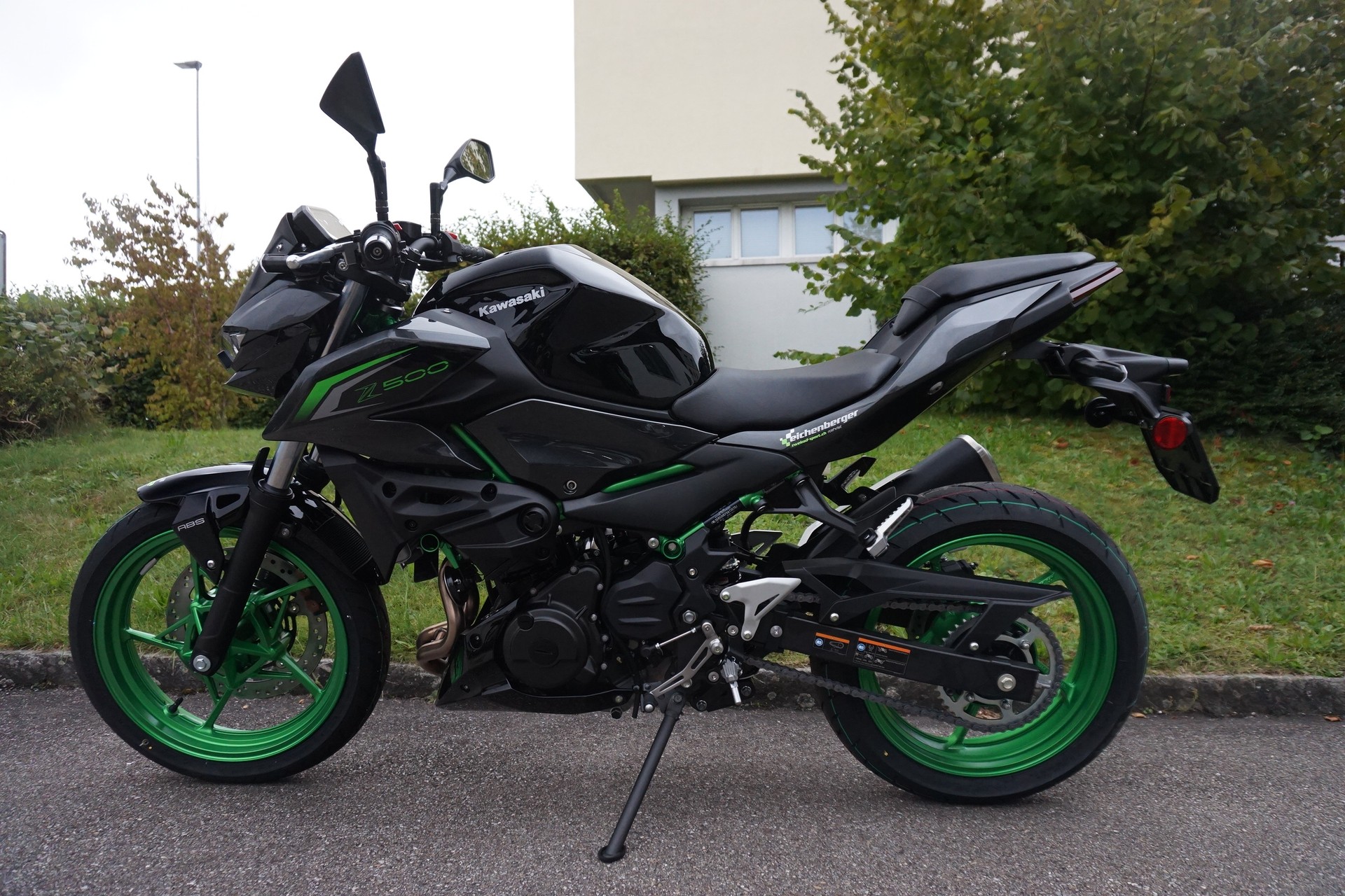 KAWASAKI Z 500 SE ABS MY26-image-7