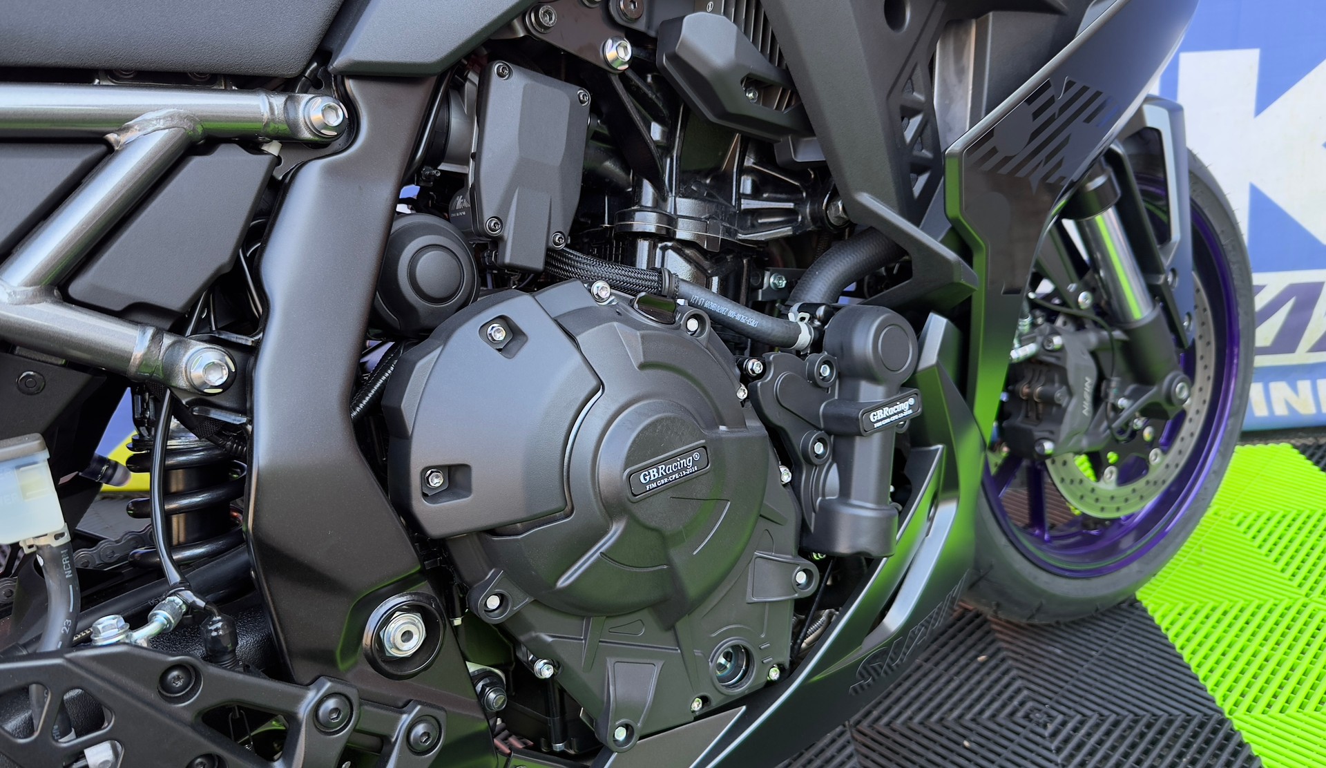 SUZUKI GSX-R 8-image-12