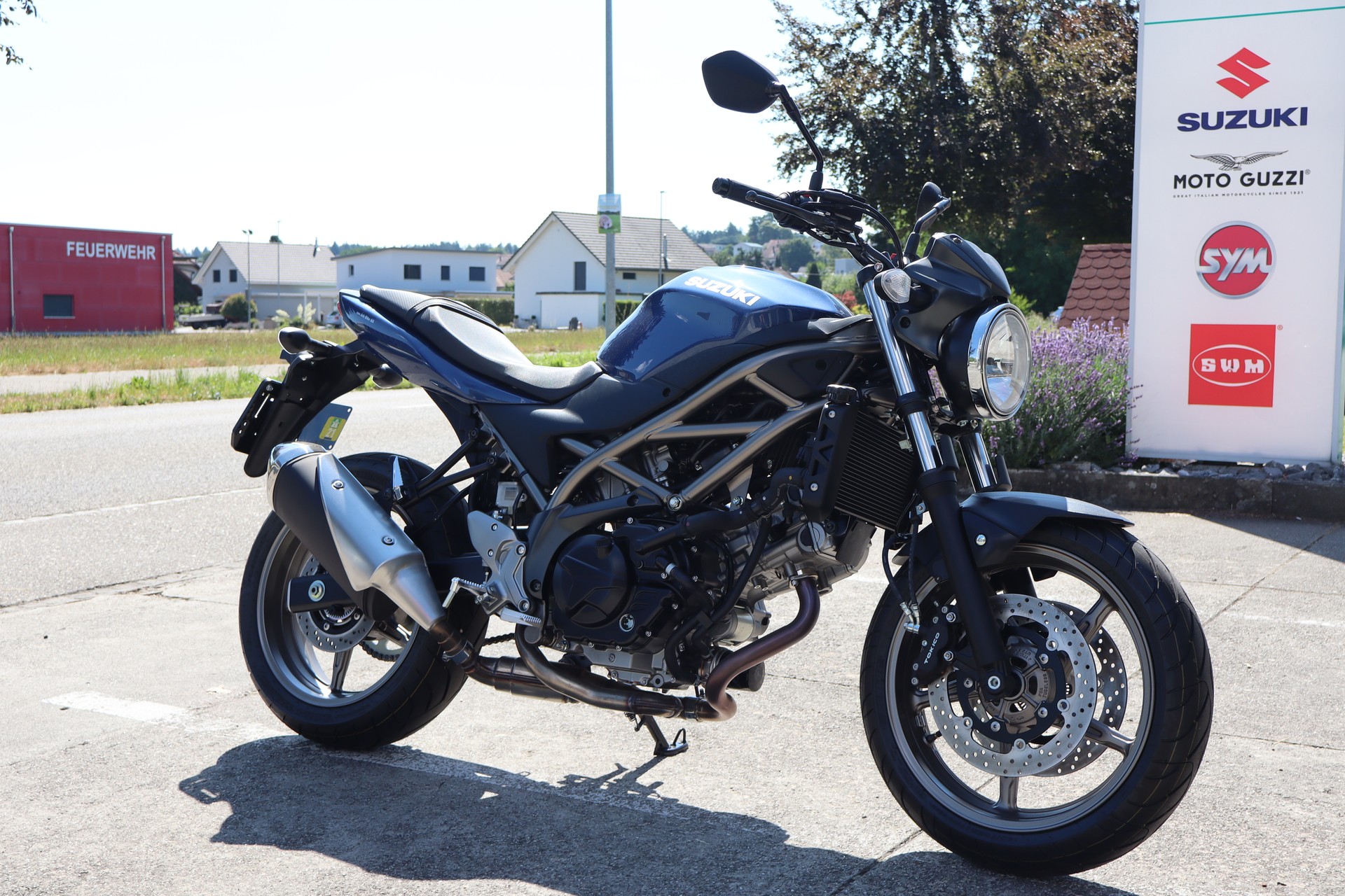 SUZUKI SV 650A ABS-image-1