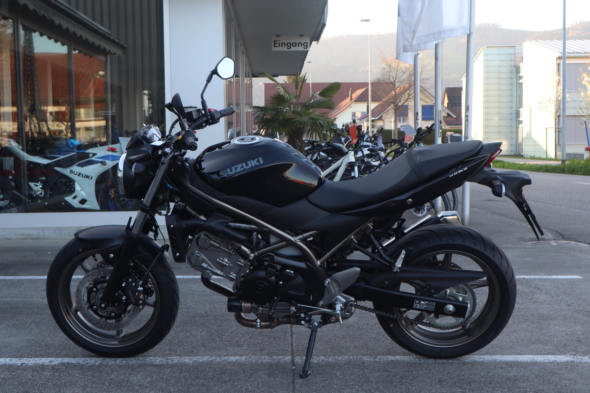SUZUKI SV 650A ABS-image-3
