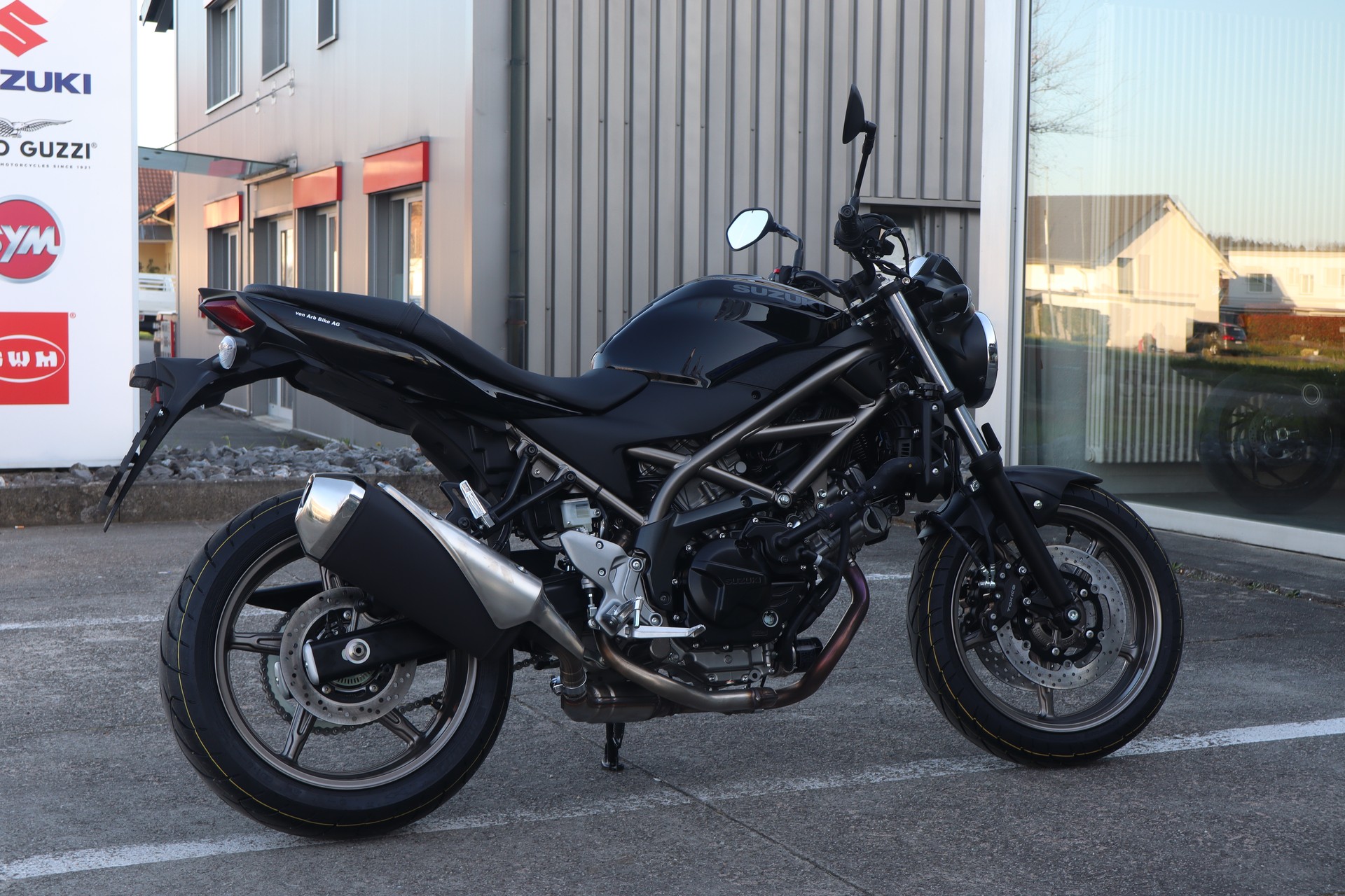 SUZUKI SV 650A ABS-image-2
