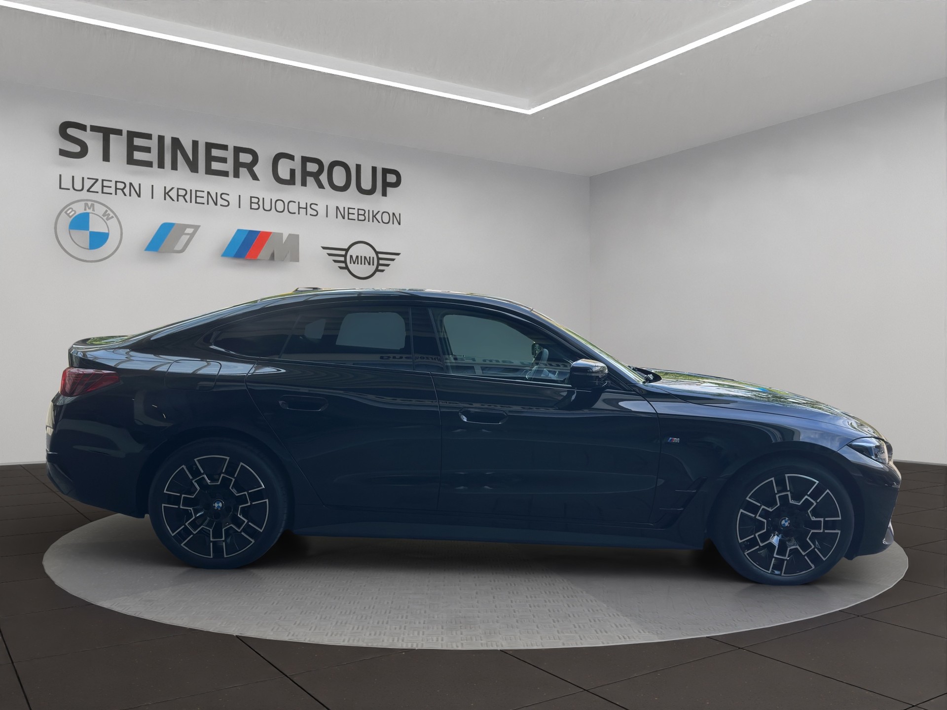 BMW i4 xDrive 40 Edition Sport-image-4
