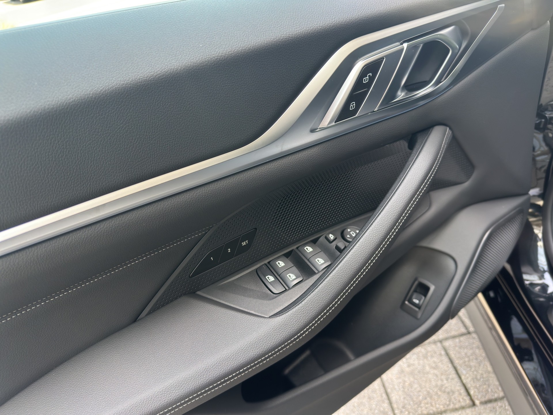 BMW i4 xDrive 40 Edition Sport-image-19