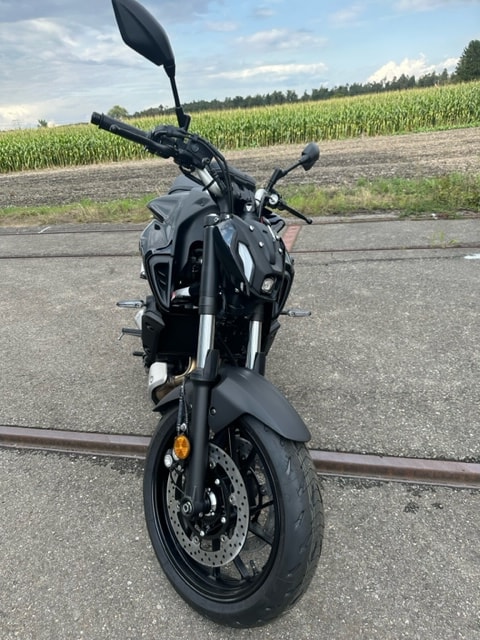 YAMAHA MT-07-image-2