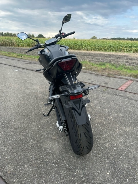 YAMAHA MT-07-image-3