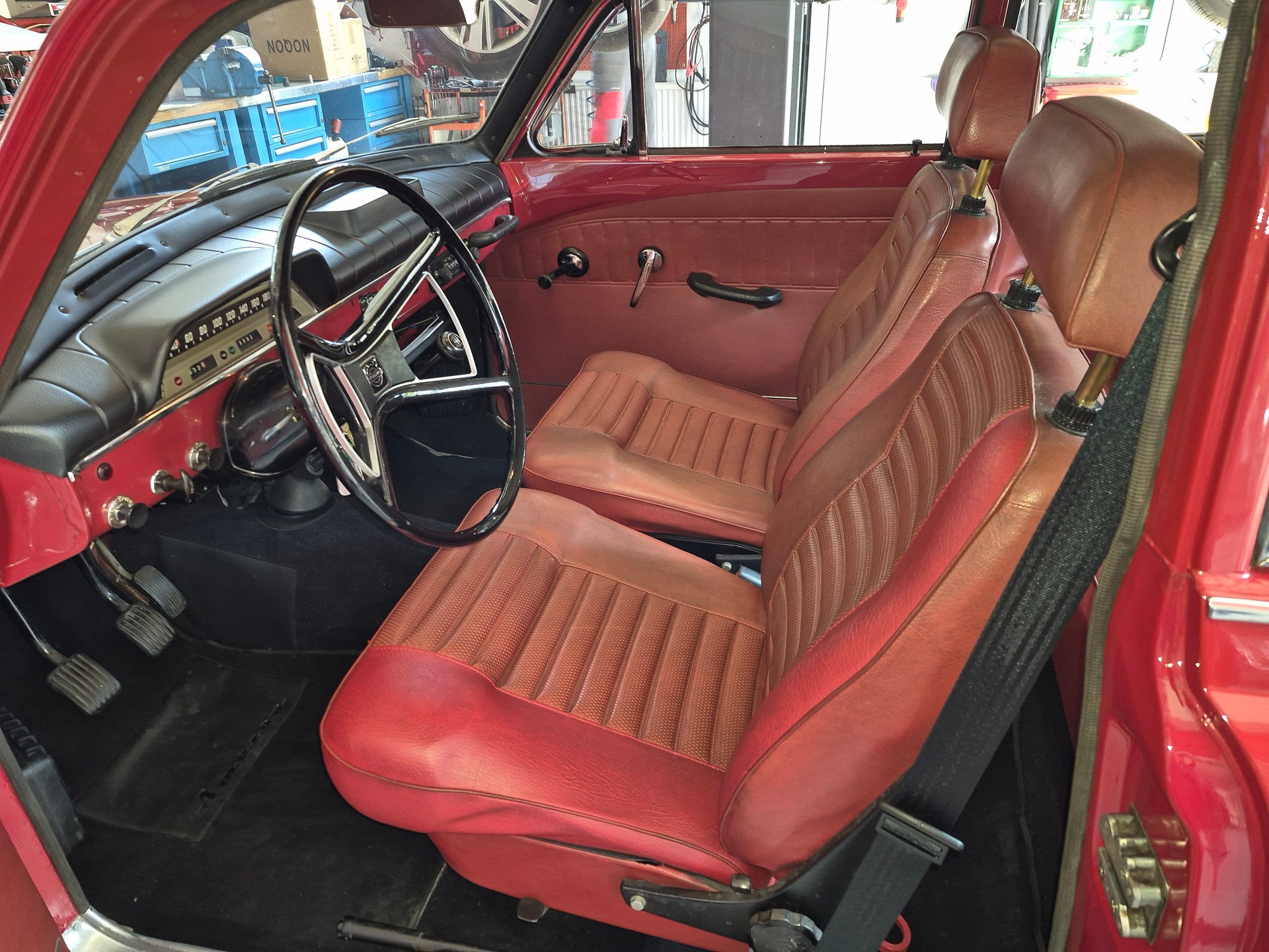 VOLVO 121 Serie 120-image-7