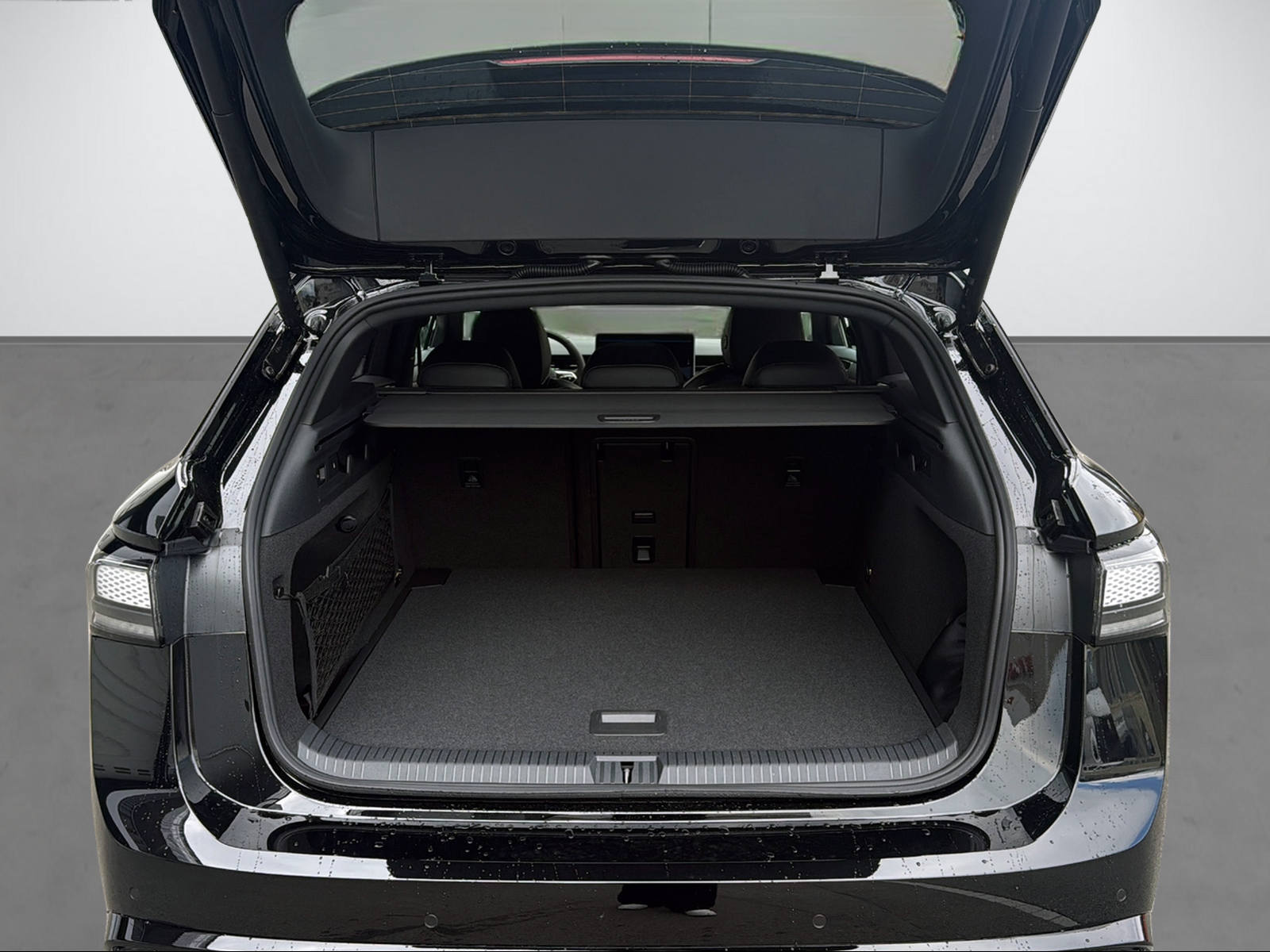 VW ID.7 Tourer 86 kWh GTX United 4motion-image-6