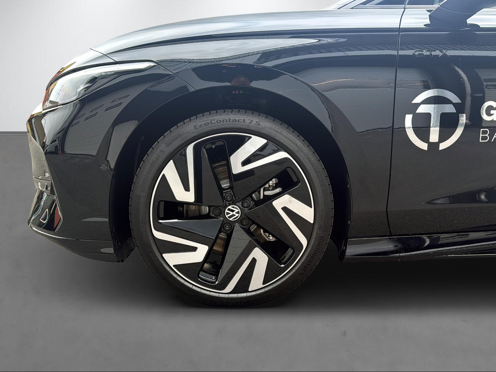 VW ID.7 Tourer 86 kWh GTX United 4motion-image-4
