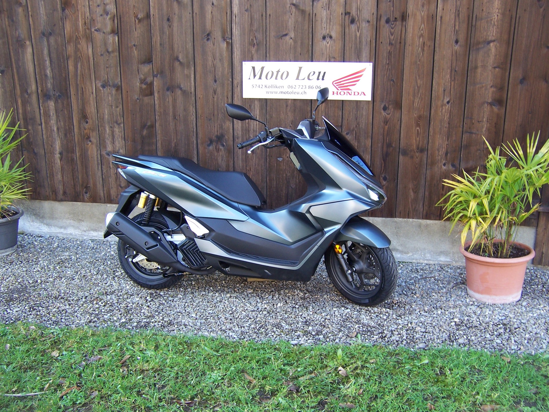 HONDA PCX 125 DX TFT. connectivity-image-2