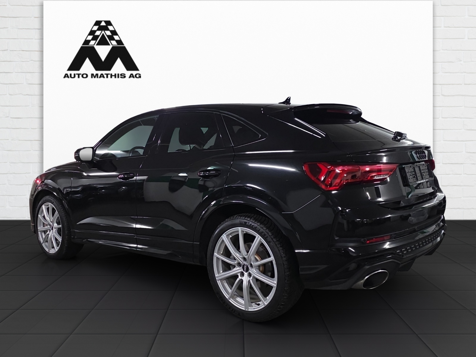 AUDI RS Q3 Sportback quattro S tronic-showroom-element-3