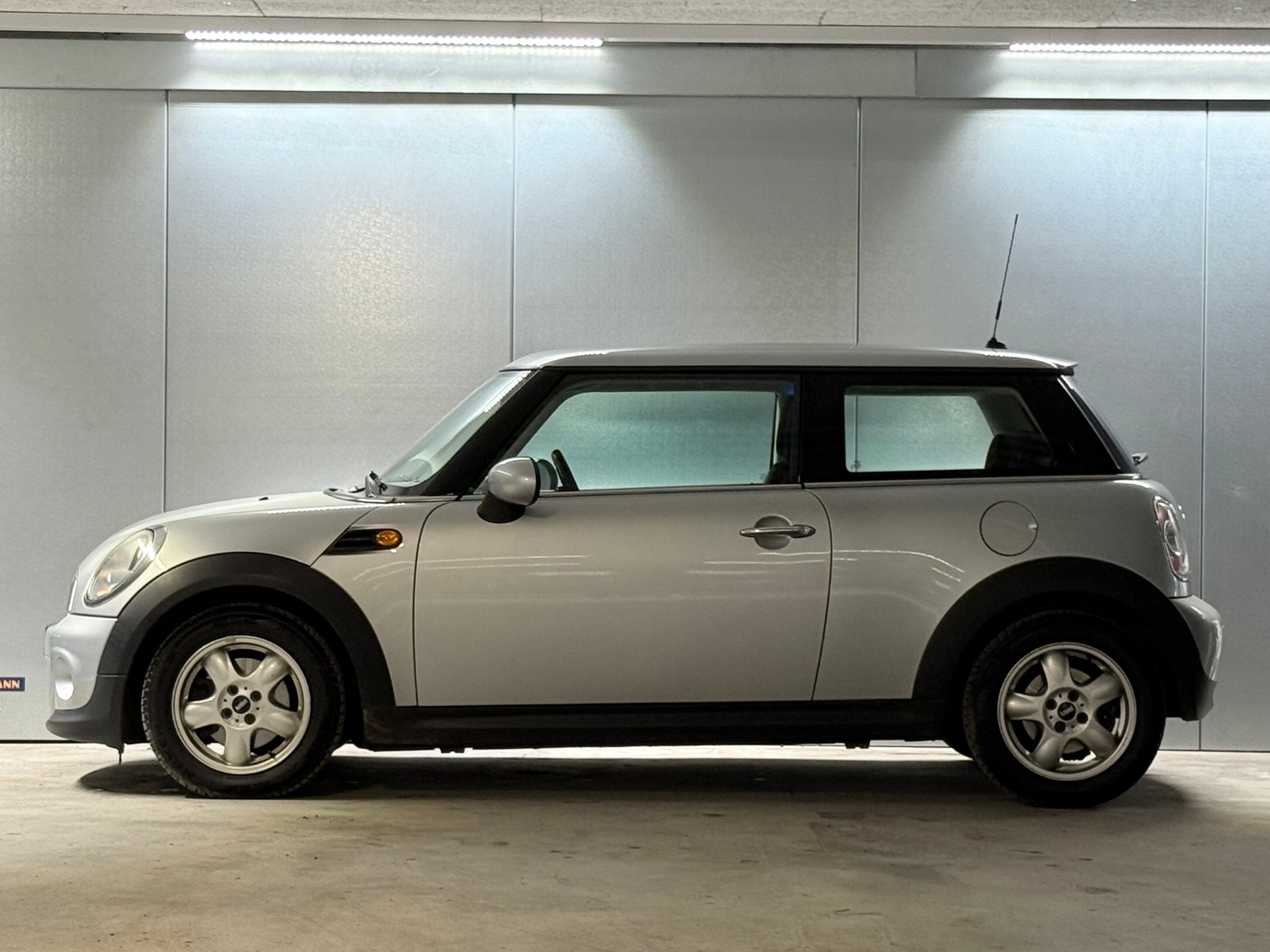 MINI Cooper-image-7