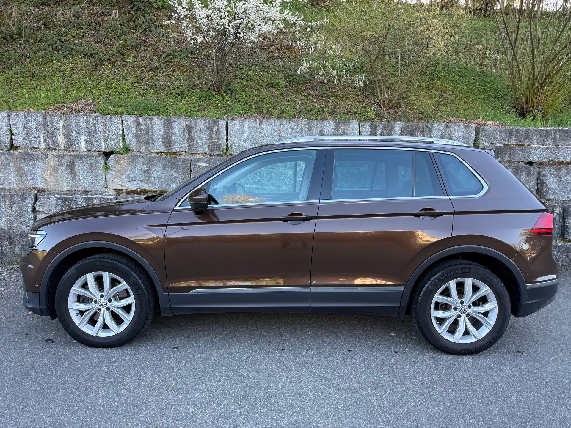 VW Tiguan 2.0TSI Highline 4Motion DSG-image-12