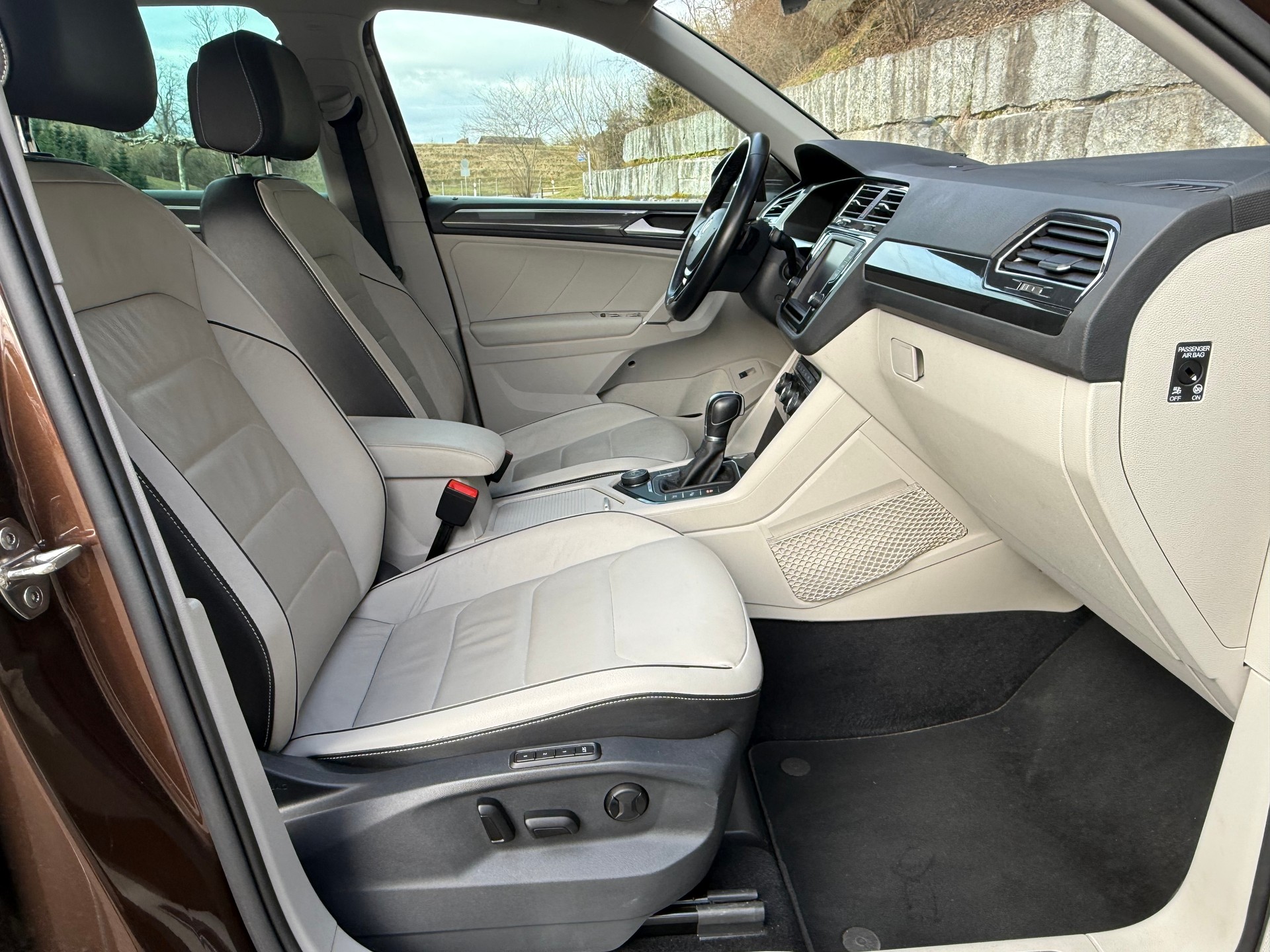 VW Tiguan 2.0TSI Highline 4Motion DSG-image-5