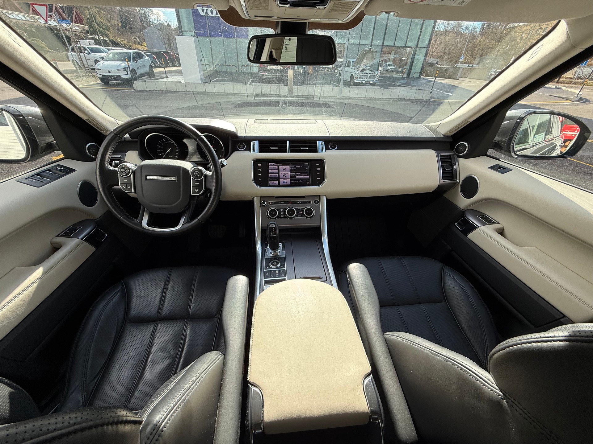LAND ROVER Range Rover Sport 3.0 SDV6 HSE Automatic-image-10