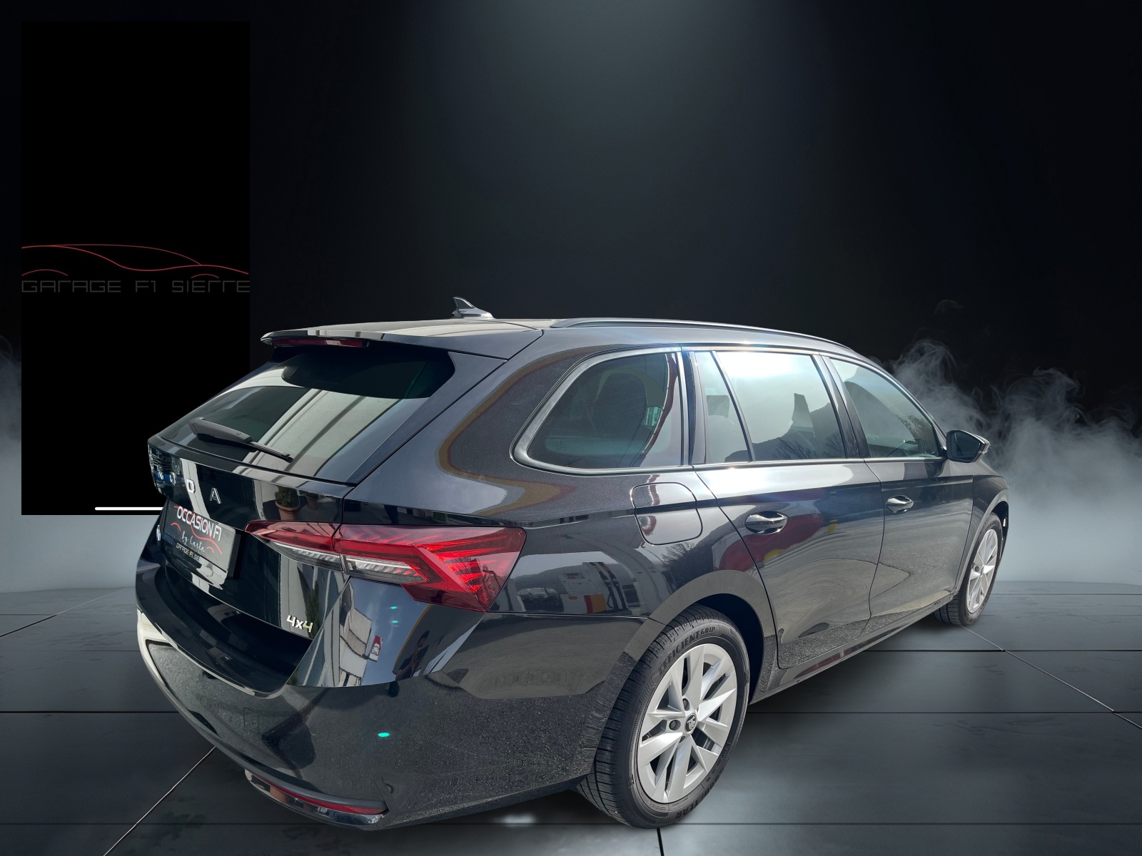 SKODA Octavia Combi 2.0 TSI DSG Selection 4x4-image-6