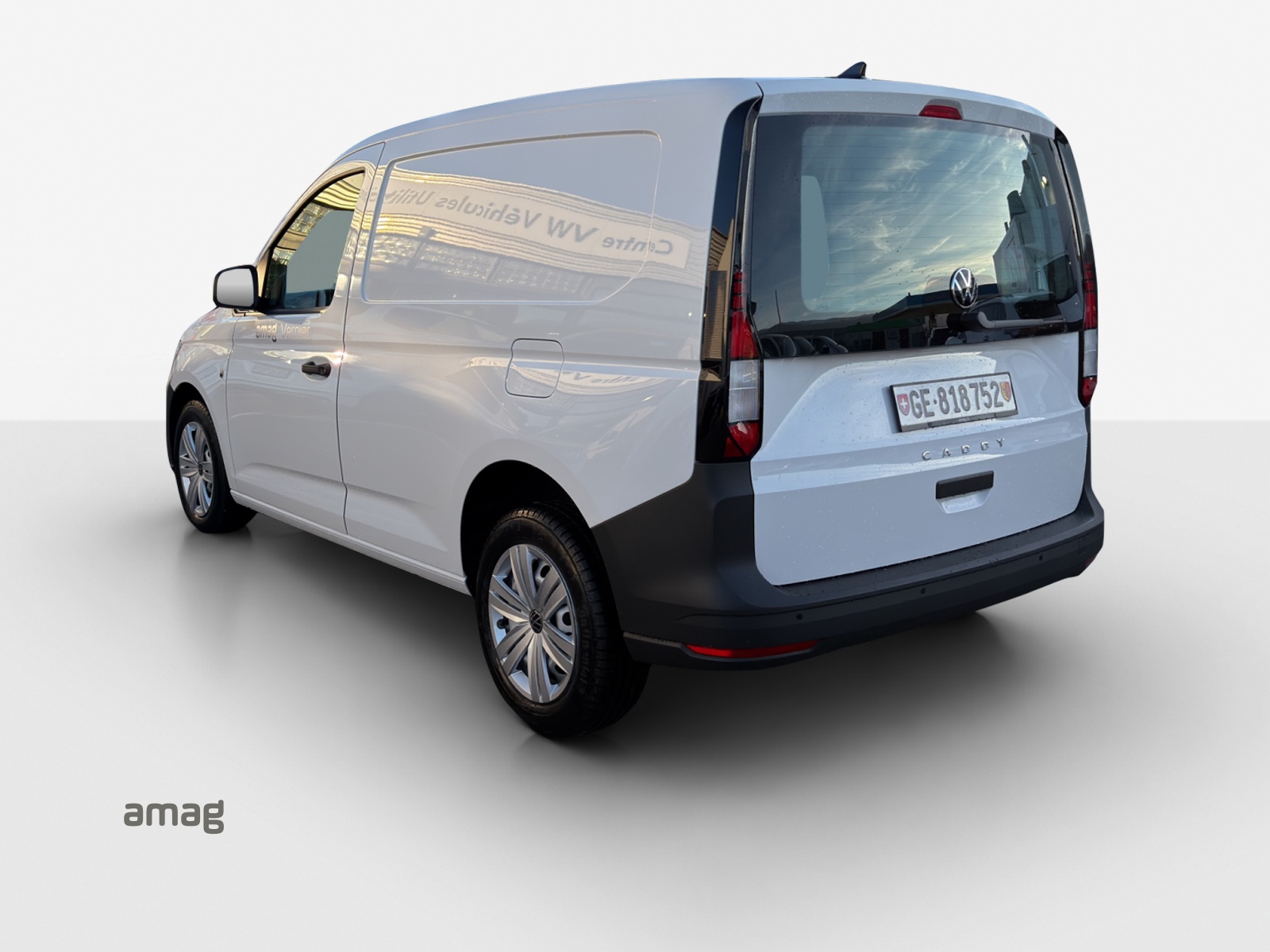 VW Caddy Cargo 2.0TDI Entry-showroom-element-2