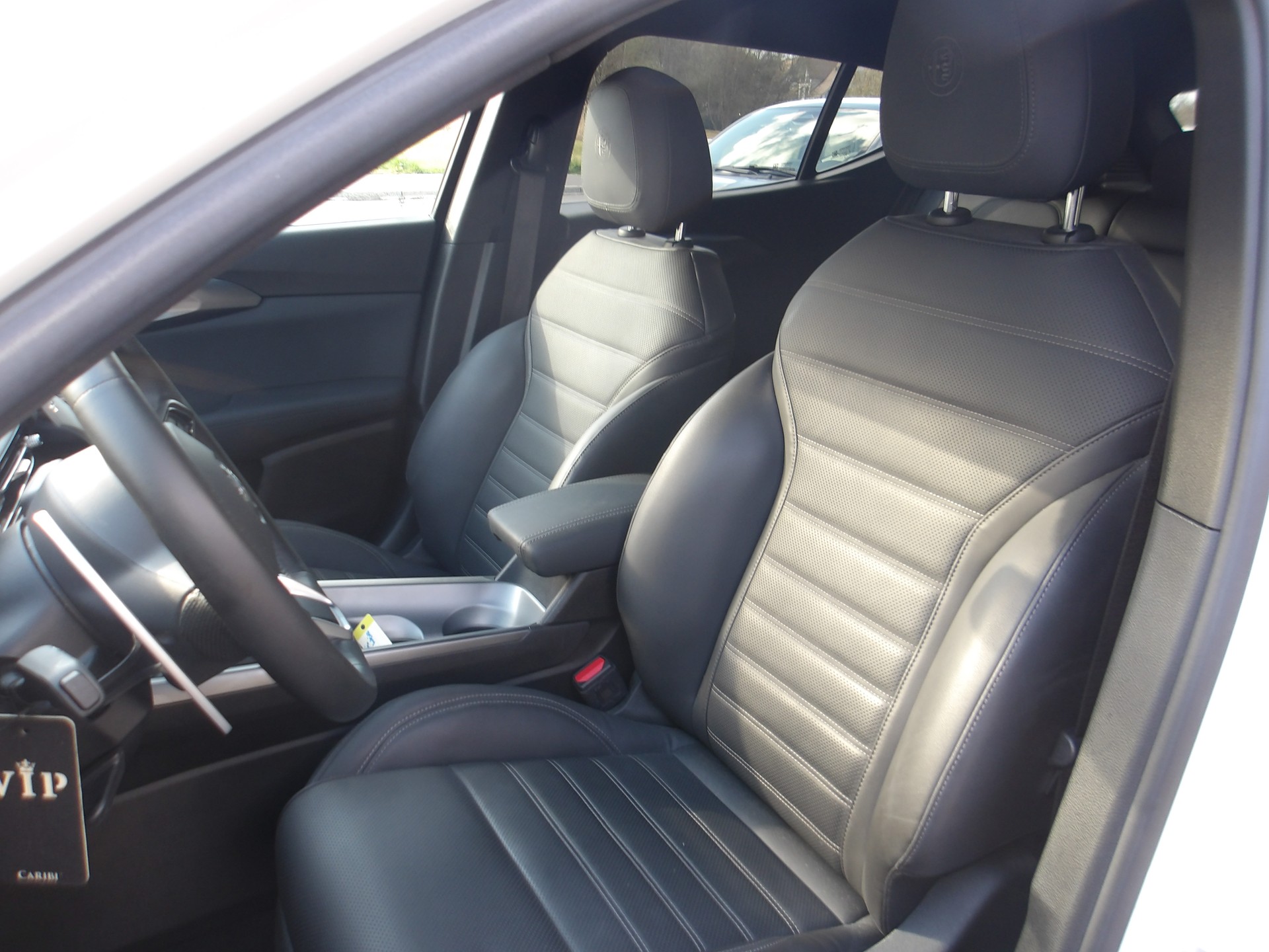 ALFA ROMEO Tonale 1.5 48V Hybrid Veloce Pack Premium-image-9