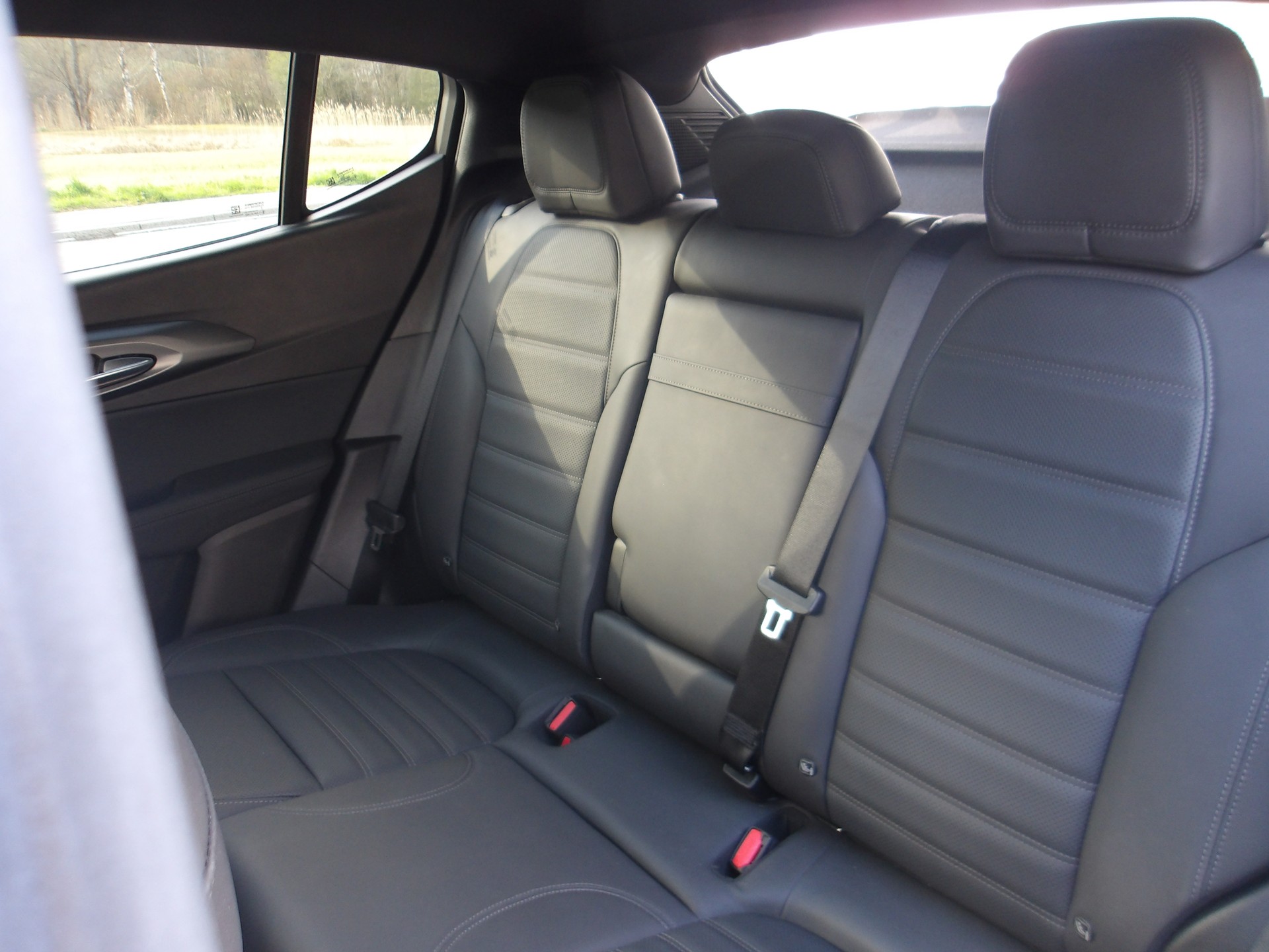 ALFA ROMEO Tonale 1.5 48V Hybrid Veloce Pack Premium-image-10