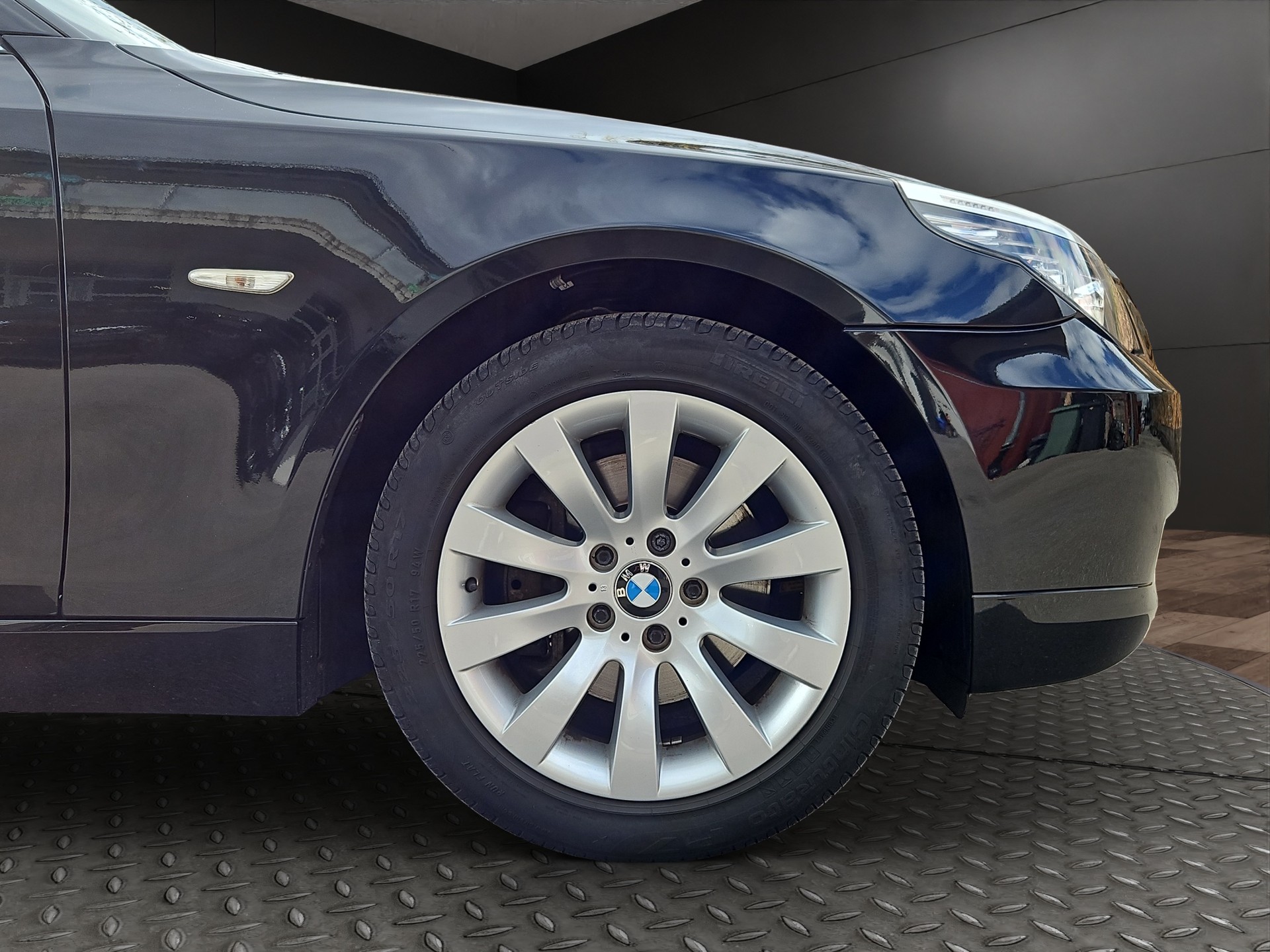 BMW 525d Touring Steptronic-image-8