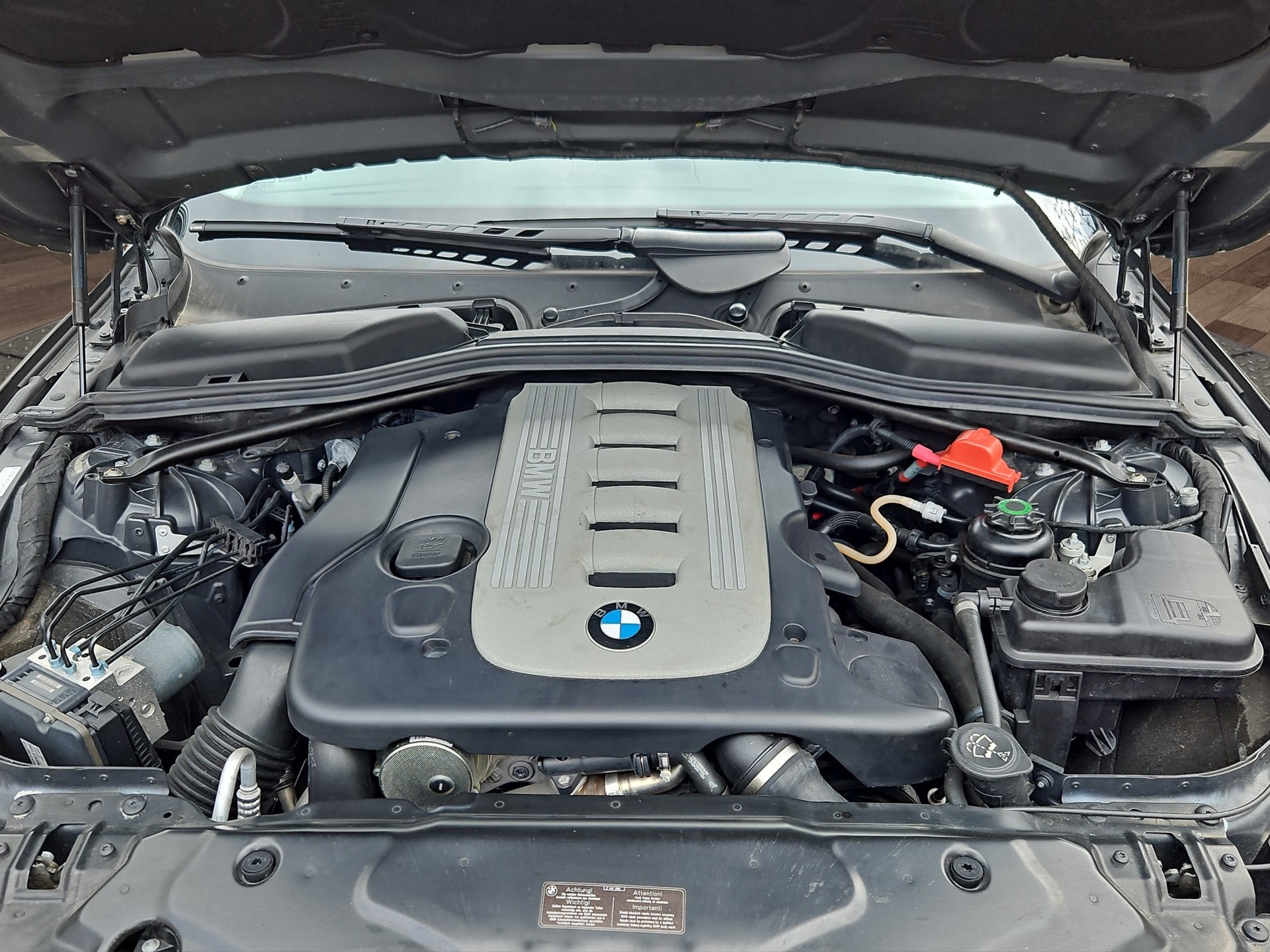 BMW 525d Touring Steptronic-image-22