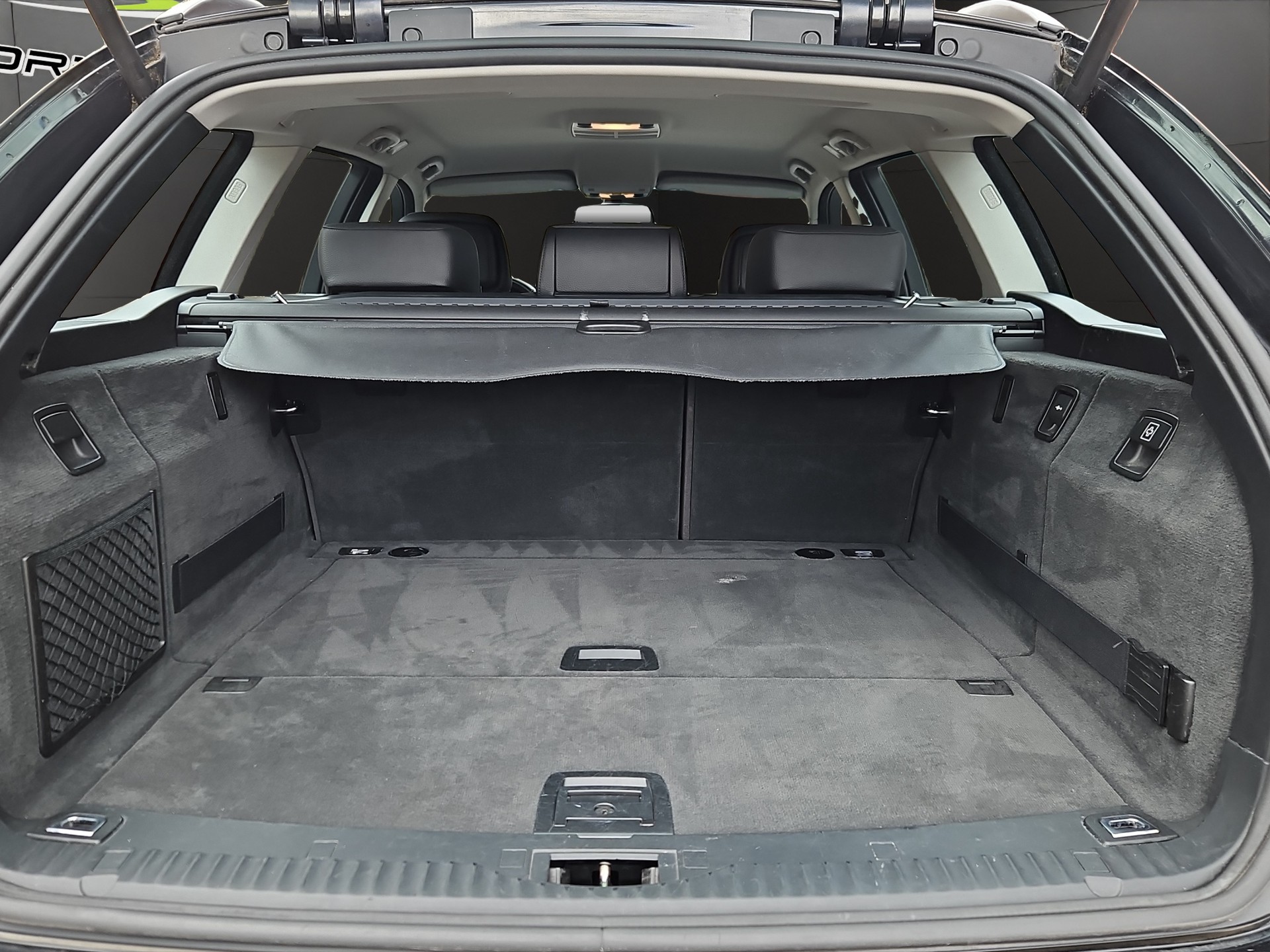 BMW 525d Touring Steptronic-image-19