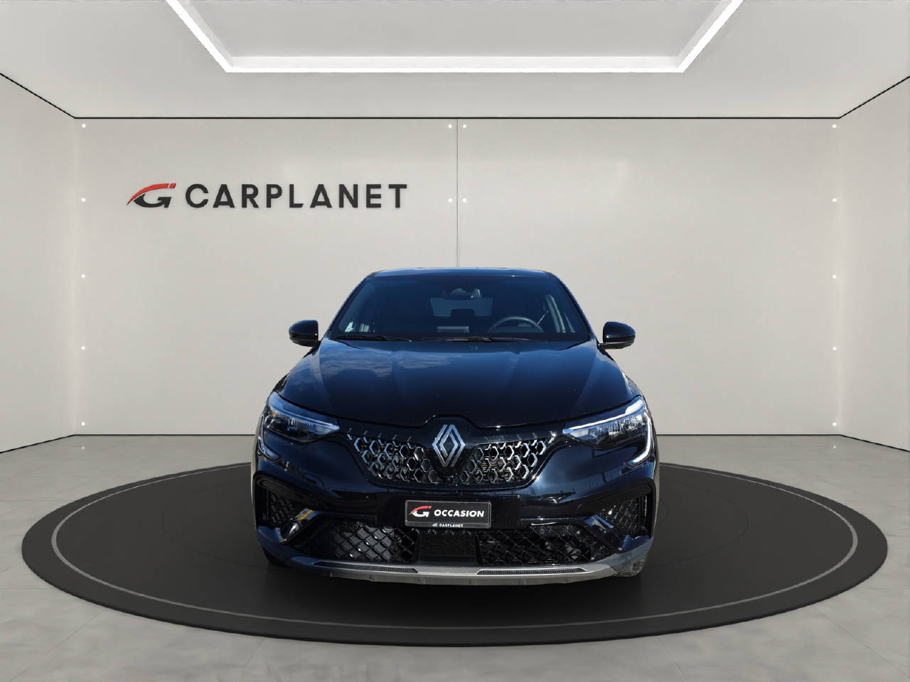 RENAULT Arkana 1.6 E-Tech techno-showroom-element-1