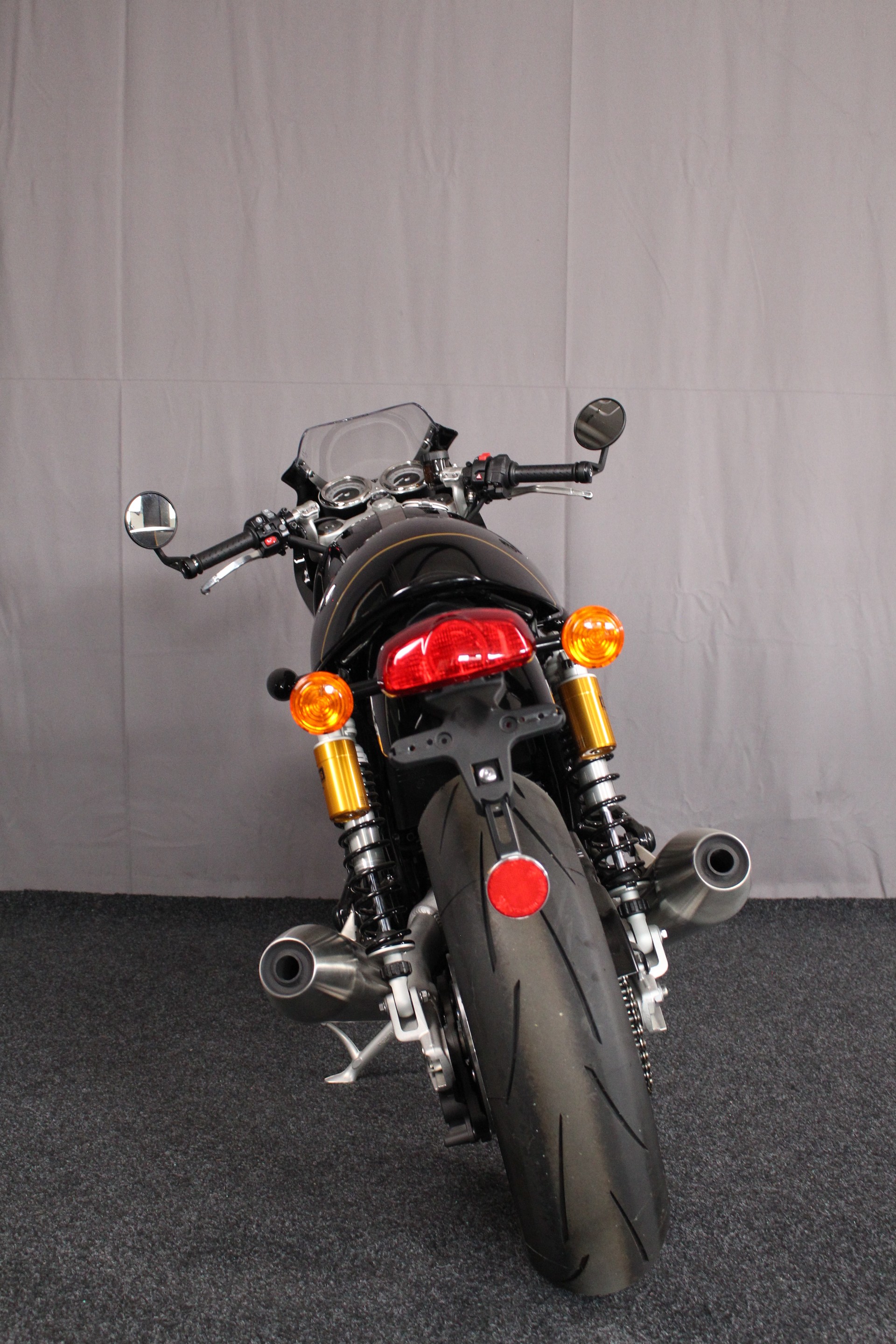 TRIUMPH Thruxton 1200 i RS Special Edition-image-4