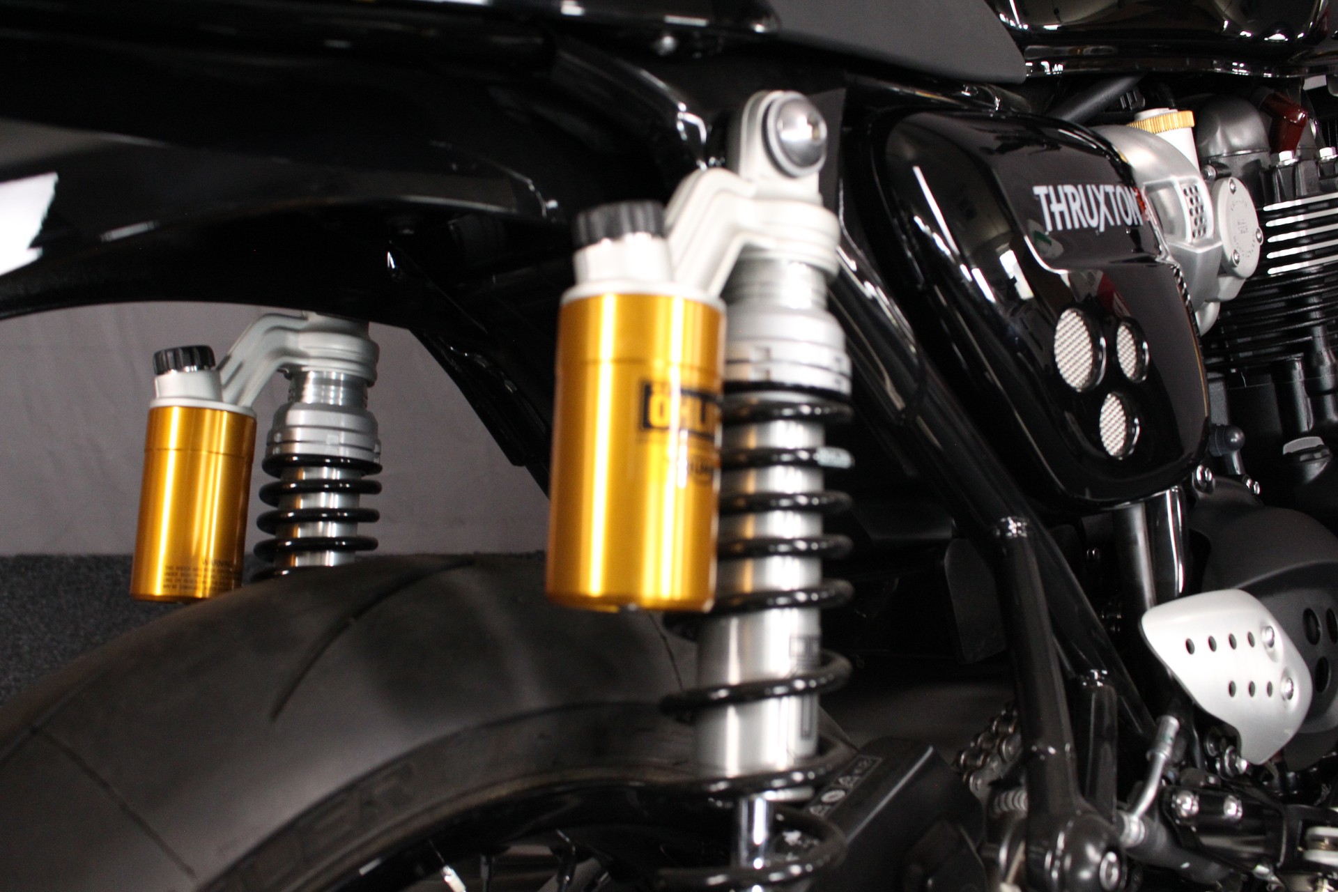 TRIUMPH Thruxton 1200 i RS Special Edition-image-7