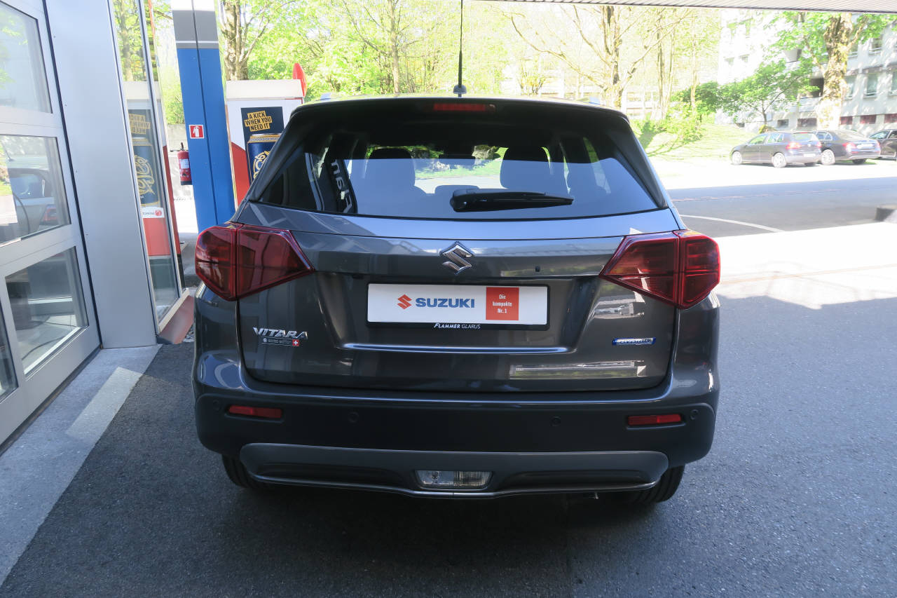 SUZUKI Vitara 1.4 T Sakura Hybrid 4x4-showroom-element-2