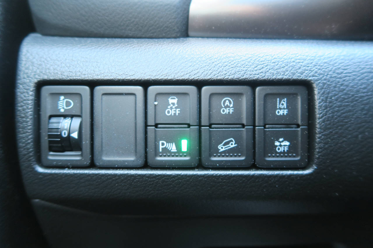 SUZUKI Vitara 1.4 T Sakura Hybrid 4x4-image-12