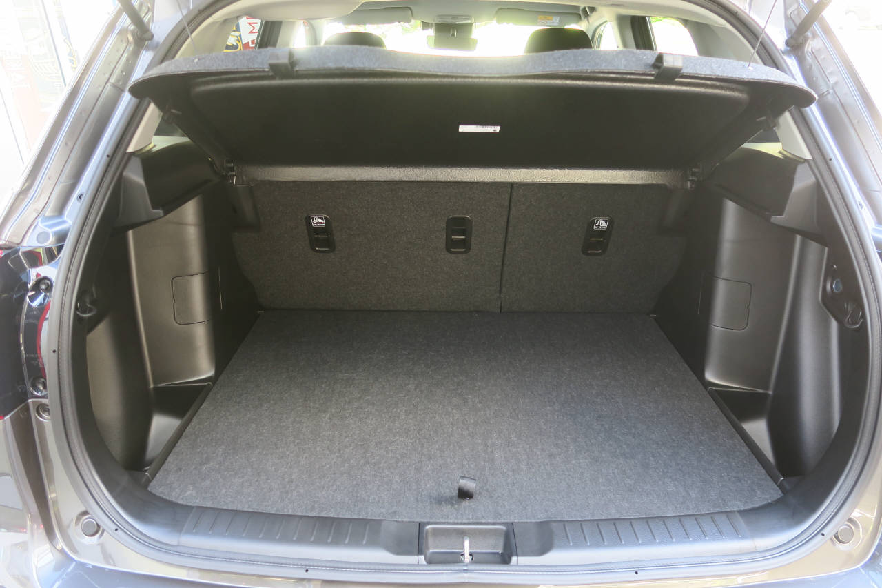 SUZUKI Vitara 1.4 T Sakura Hybrid 4x4-image-14