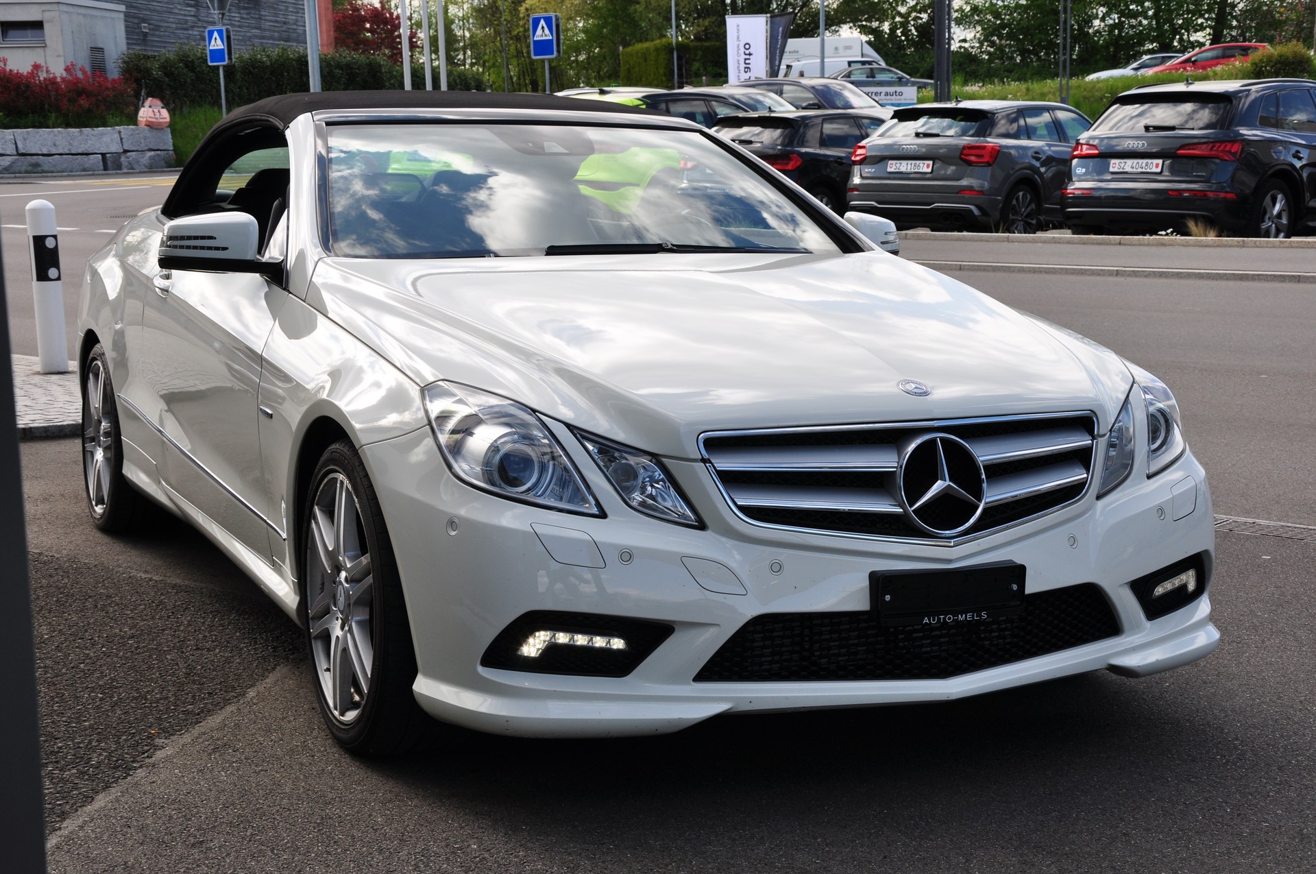 MERCEDES-BENZ E 250 CGI BlueEfficiency Automatic-image-8