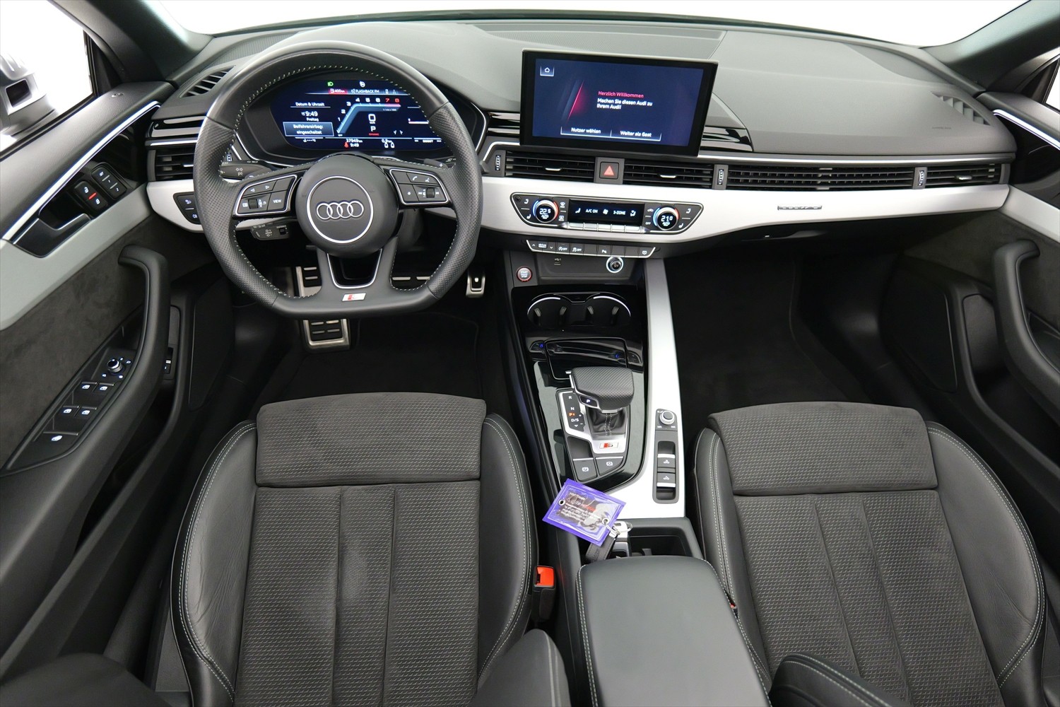 AUDI S5 Cabrio 3.0 TFSI quatt.-image-13