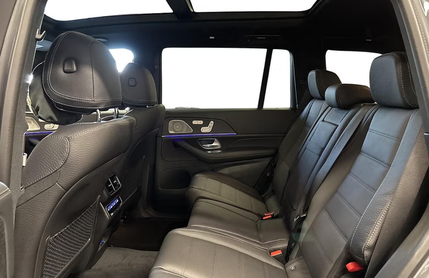 MERCEDES-BENZ GLS 450 d 4Matic 9G-Tronic-image-14