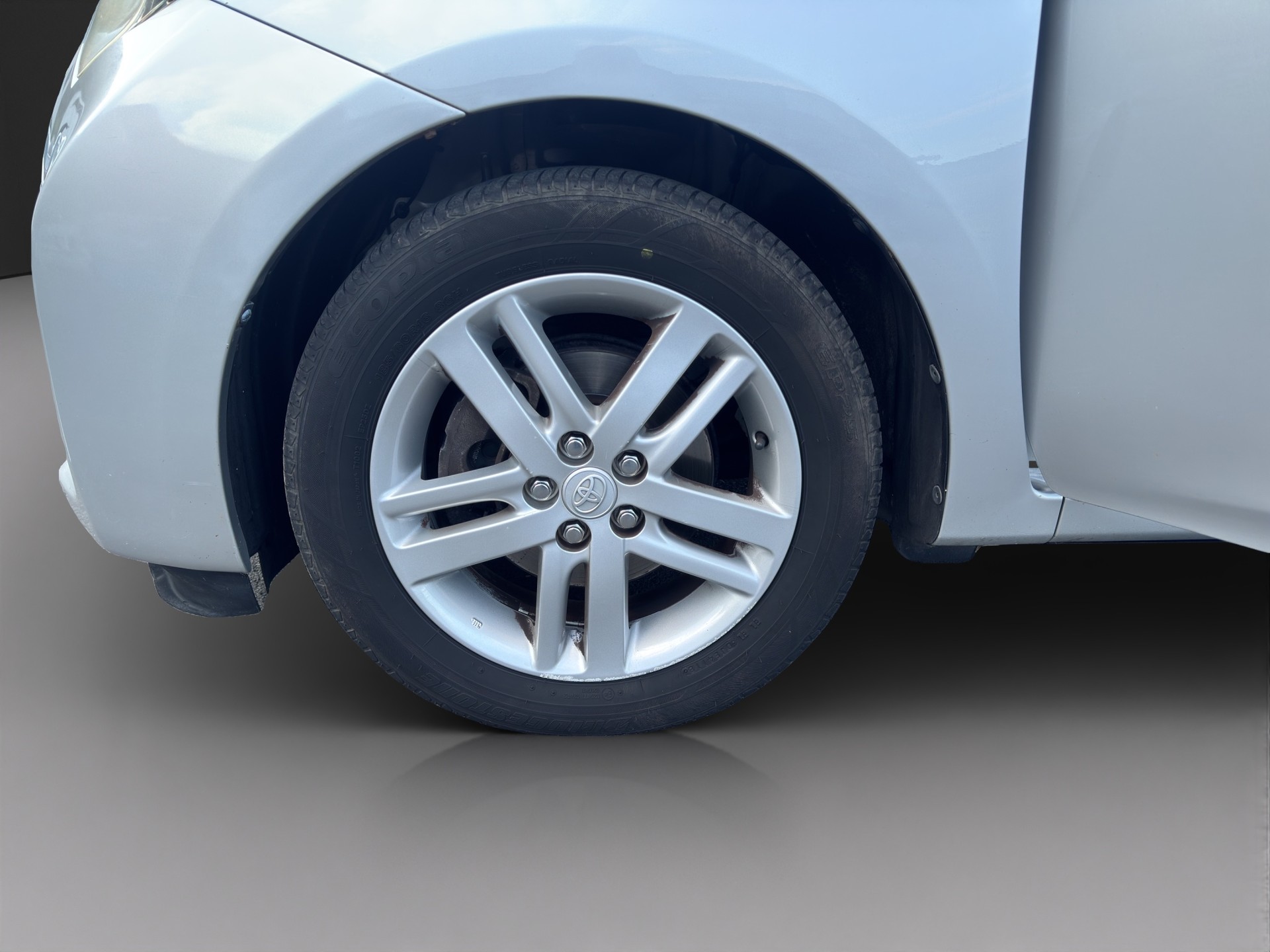 TOYOTA Verso-S 1.33 Linea Luna Multidrive S-image-8