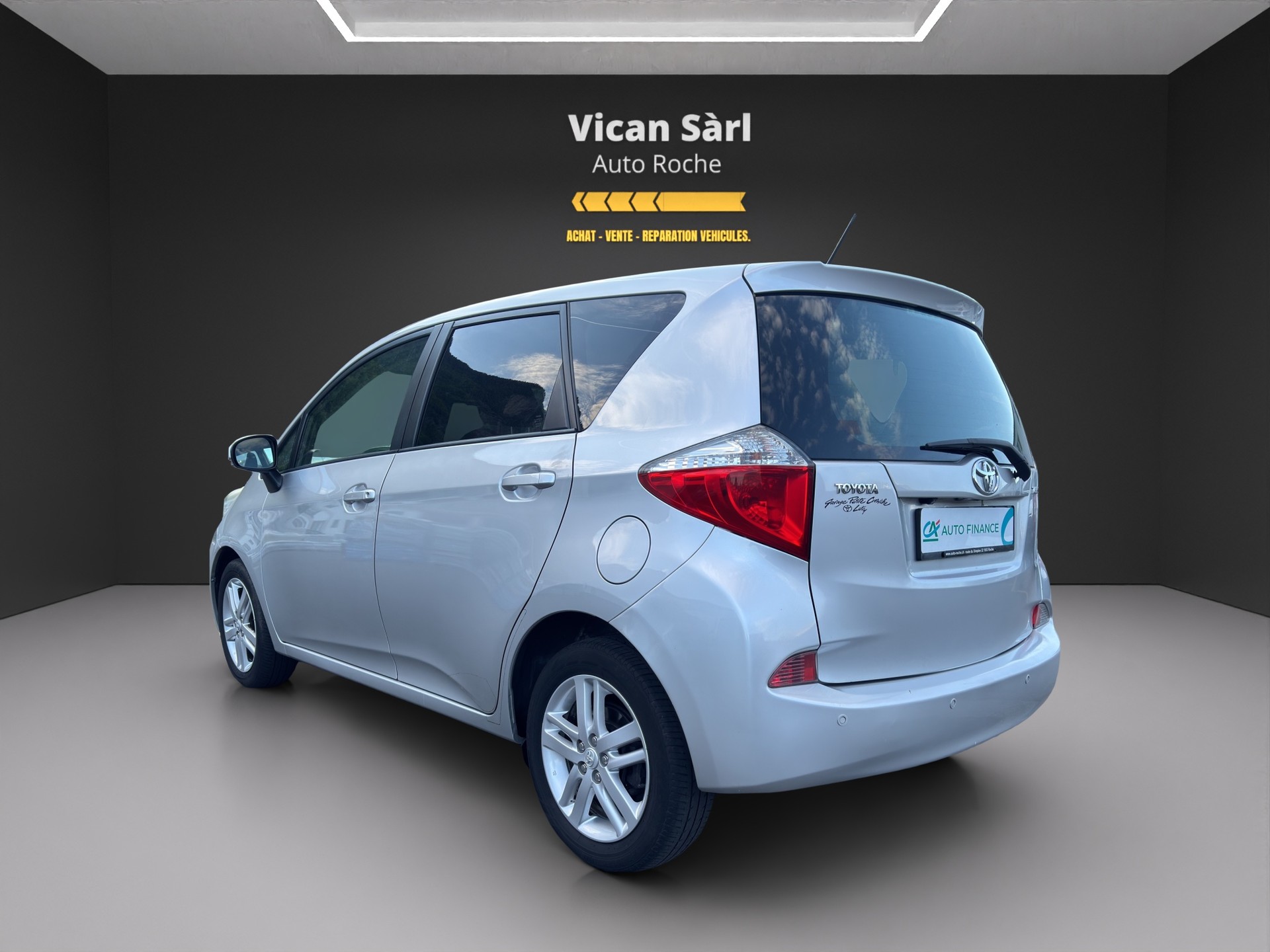 TOYOTA Verso-S 1.33 Linea Luna Multidrive S-image-6