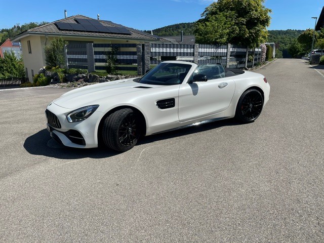 MERCEDES-BENZ AMG GT C Roadster Speedshift DCT-image-12