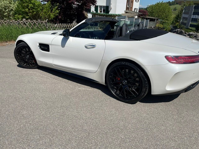 MERCEDES-BENZ AMG GT C Roadster Speedshift DCT-image-10